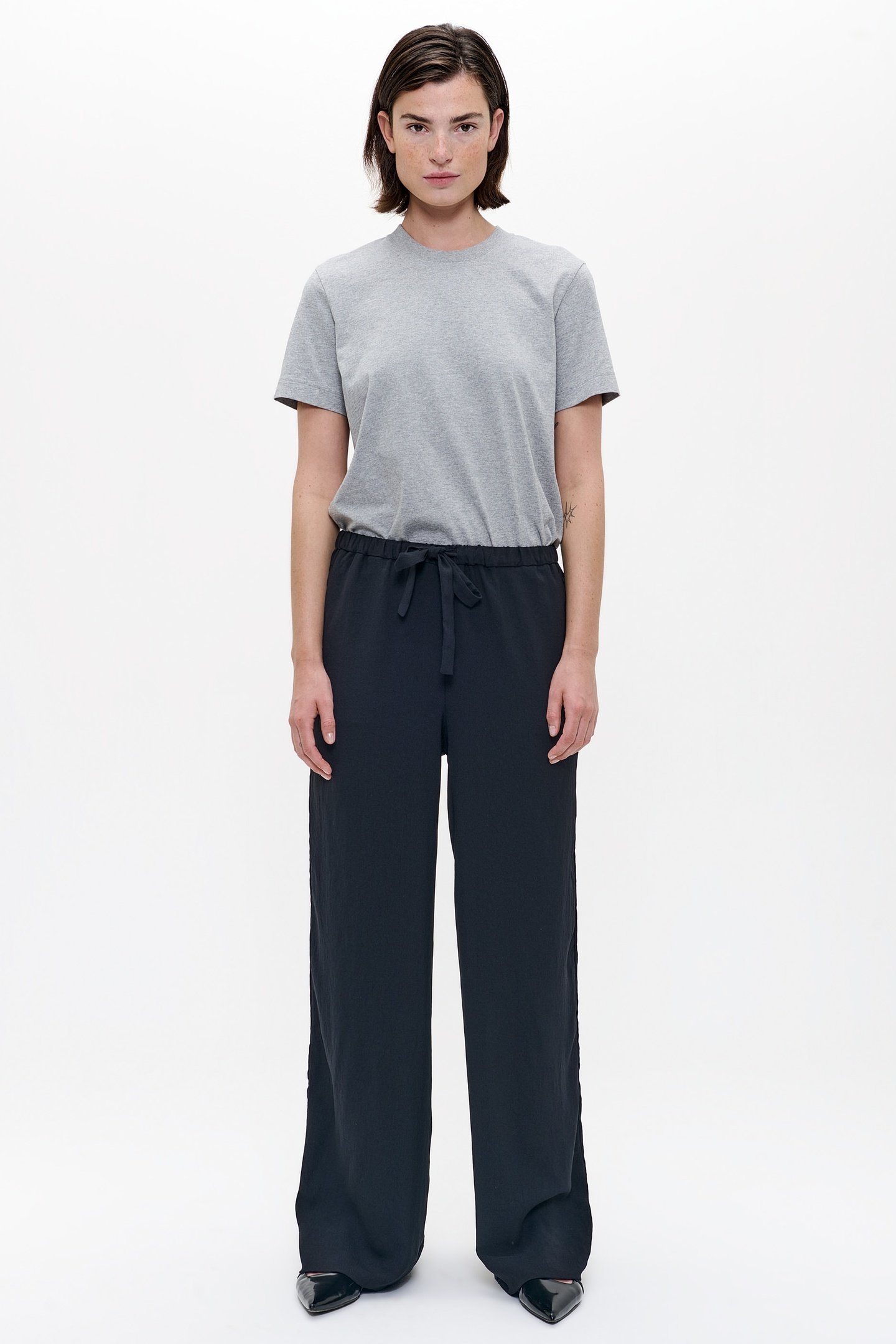 FLUID FLINT-2 PANTS BLACK 2