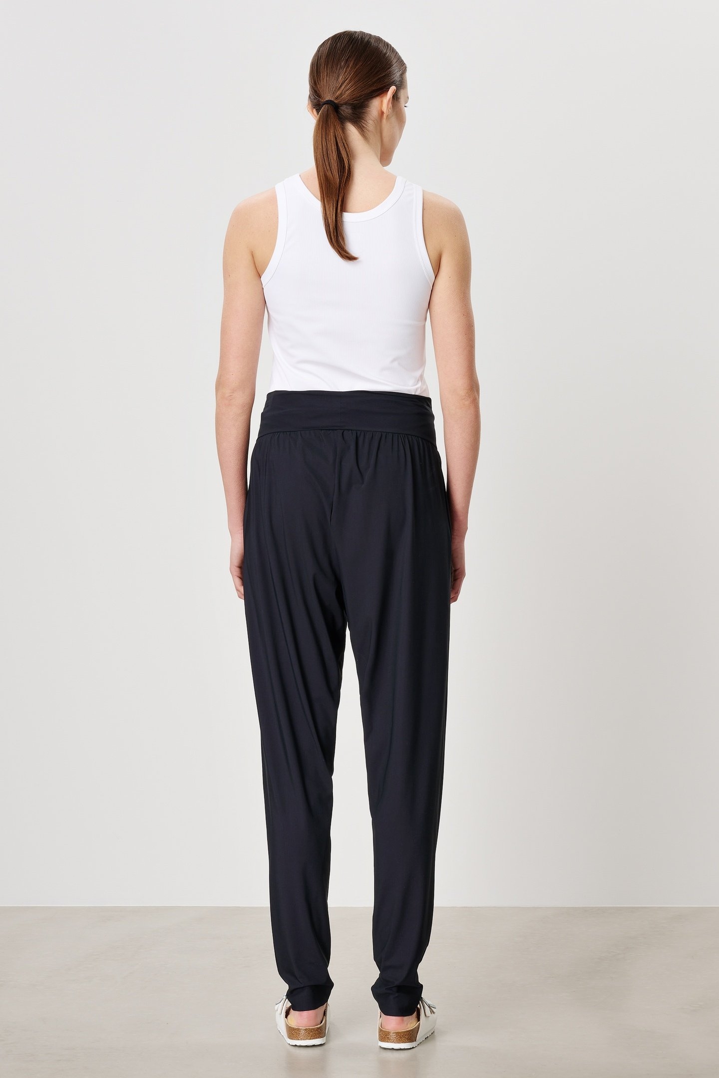 EDEA PANTS BLACK 3