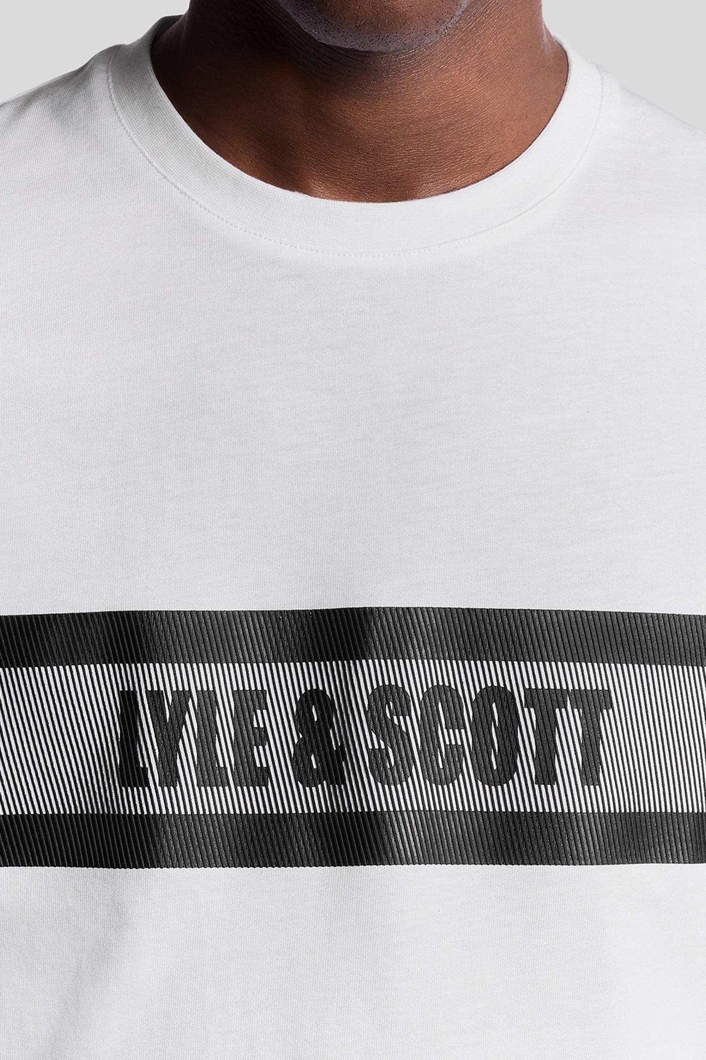 STRIPE LOGO GRAPHIC T-SHIRT WHITE 6