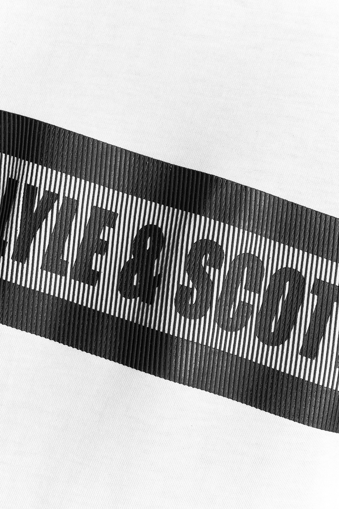 STRIPE LOGO GRAPHIC T-SHIRT WHITE 5