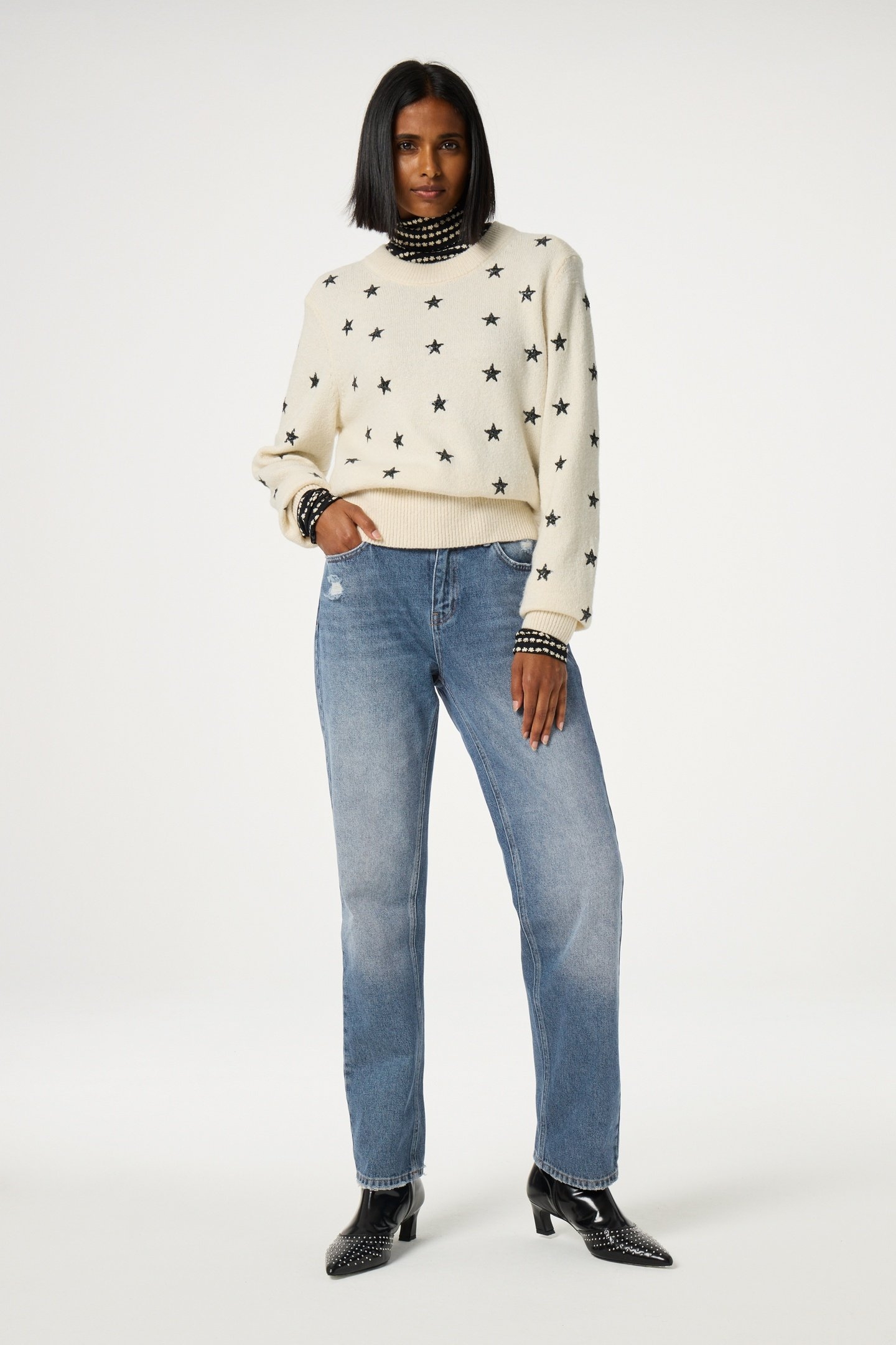 ROCKET PULLOVER COSY WHITE 2