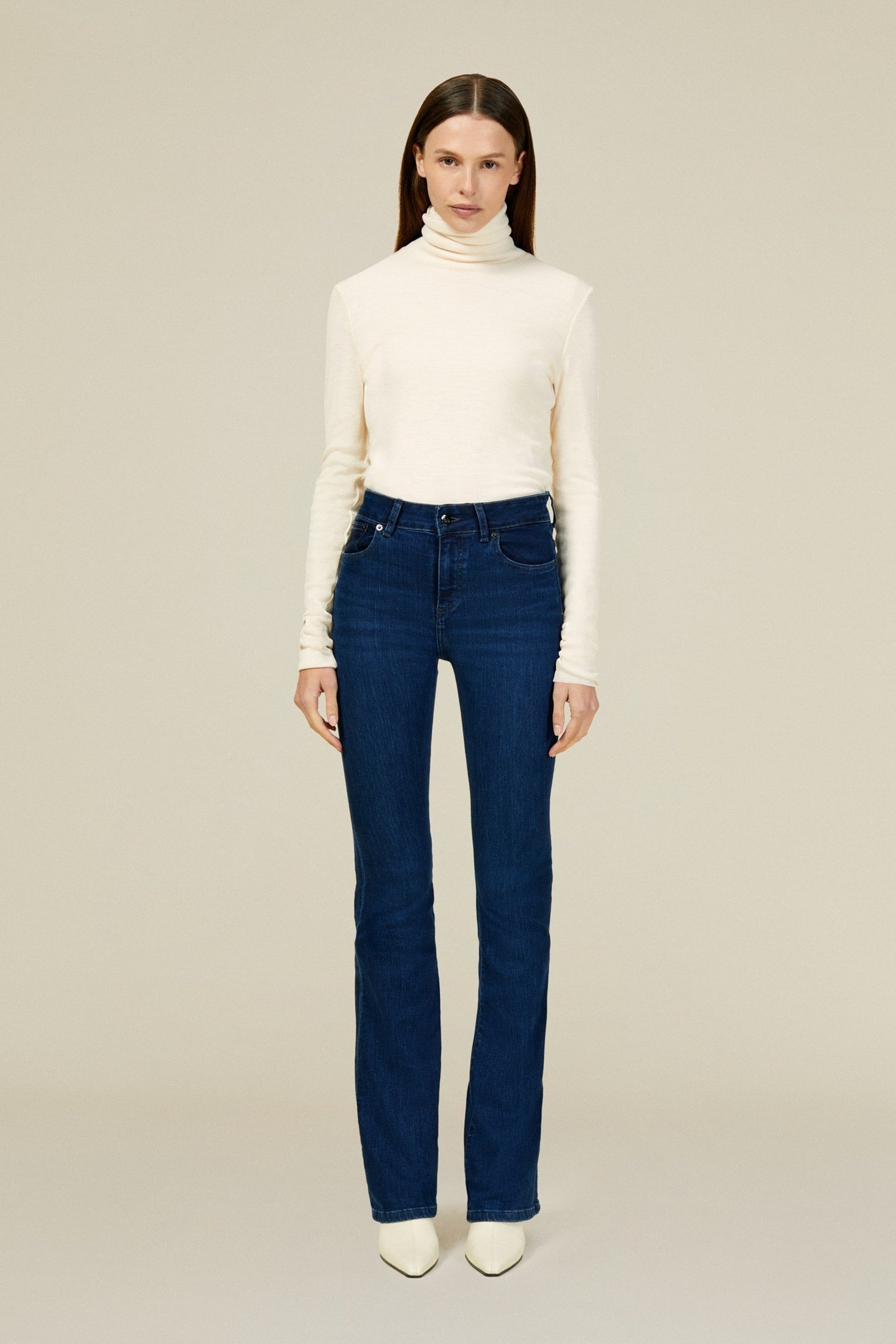 RAVAL 16 STRIKE DARK 2