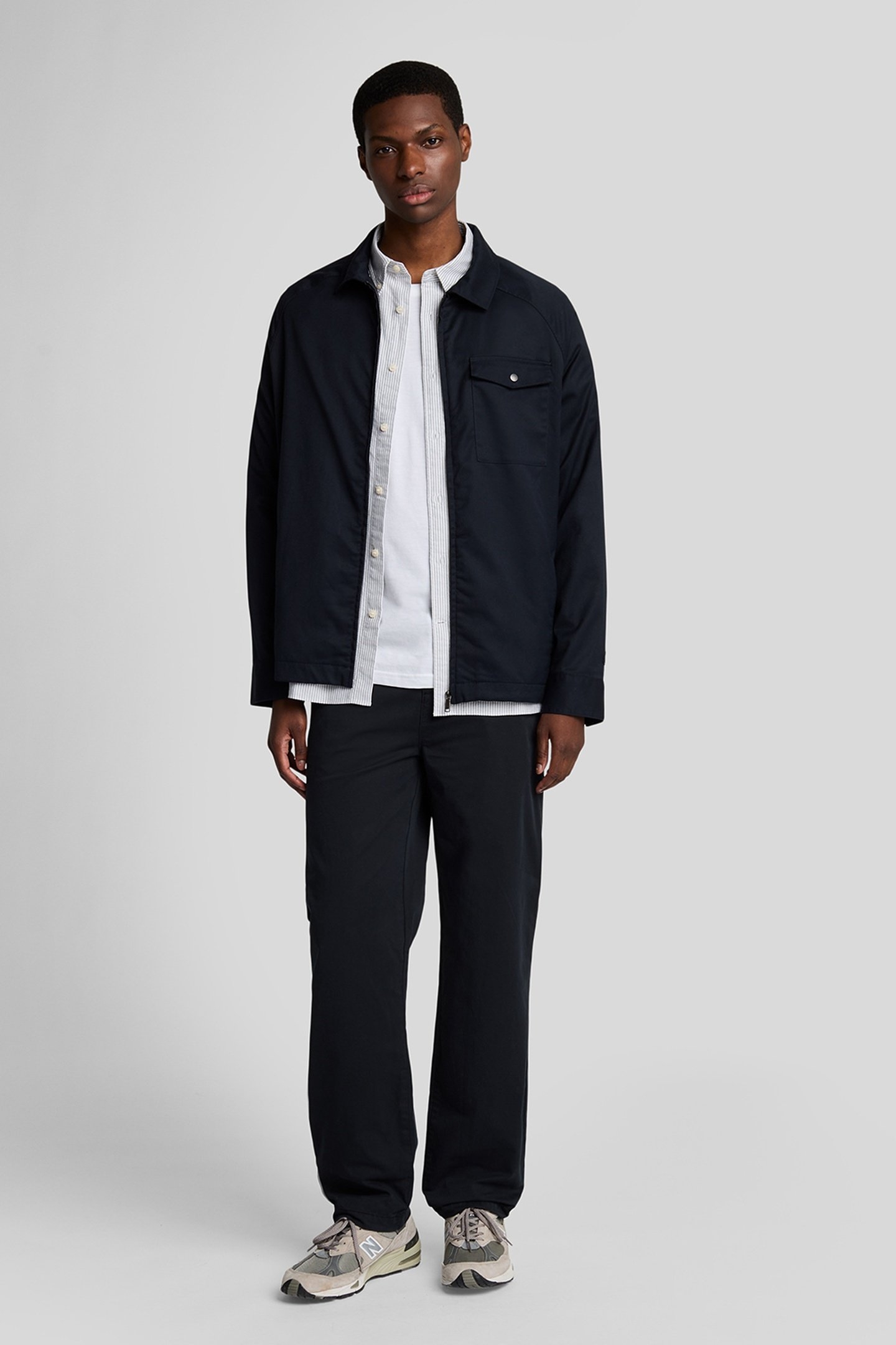 DRAWSTRING TAPERED CHINO JET BLACK 1