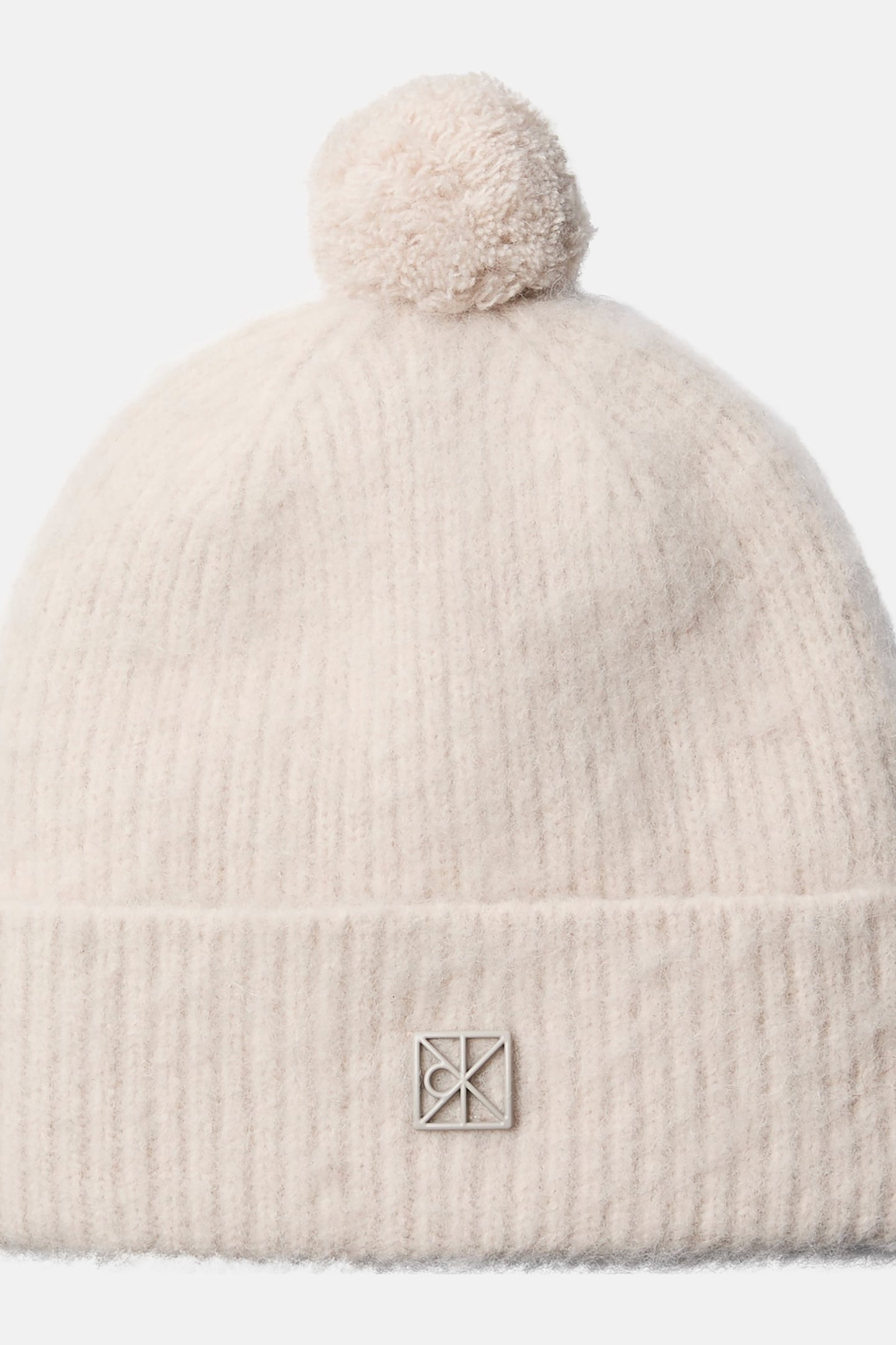 EMBLEM BRUSHED POMPO HAT CHATEAU GRAY 2