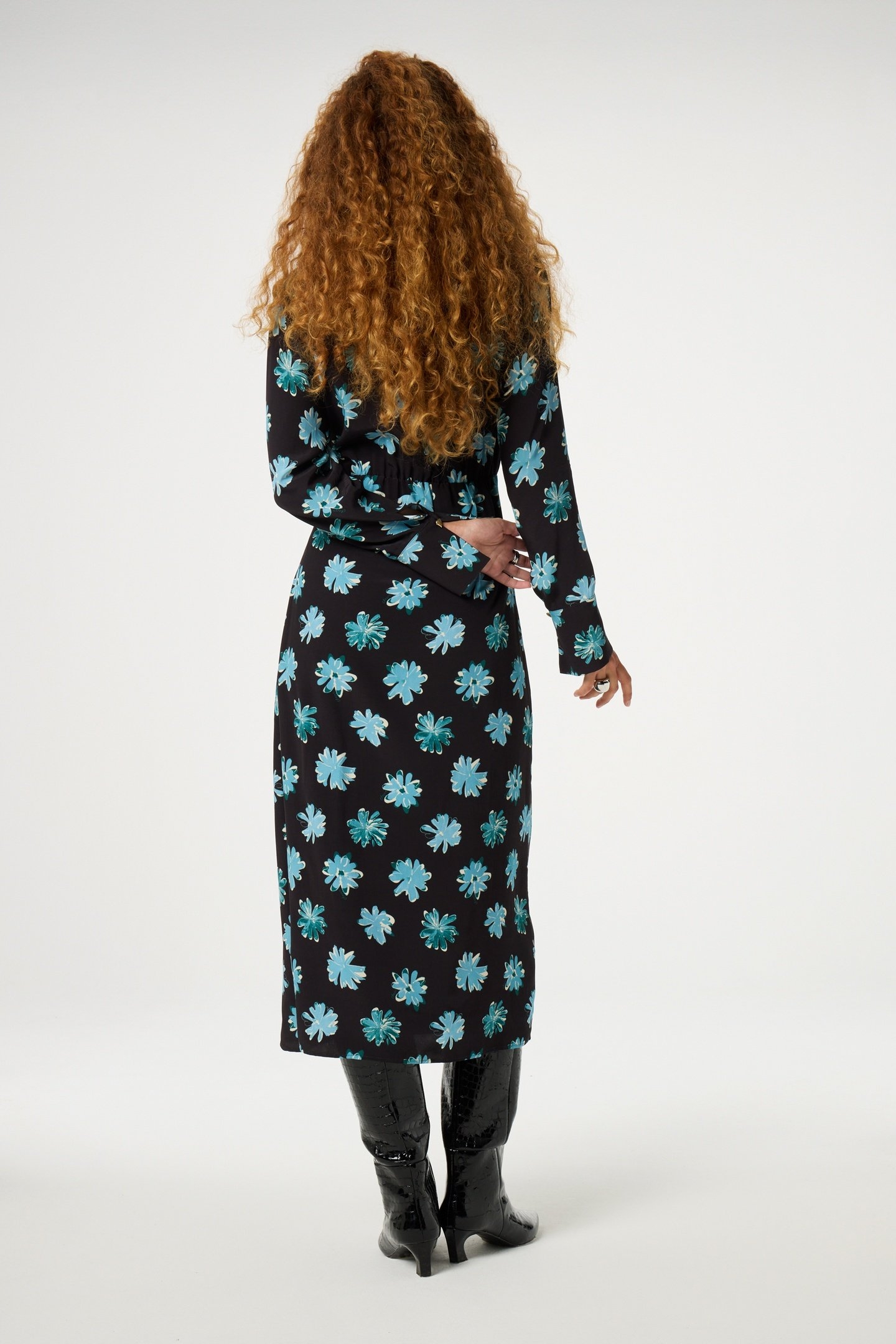 SELENA DRESS BLACK/VENUS BLUE 3