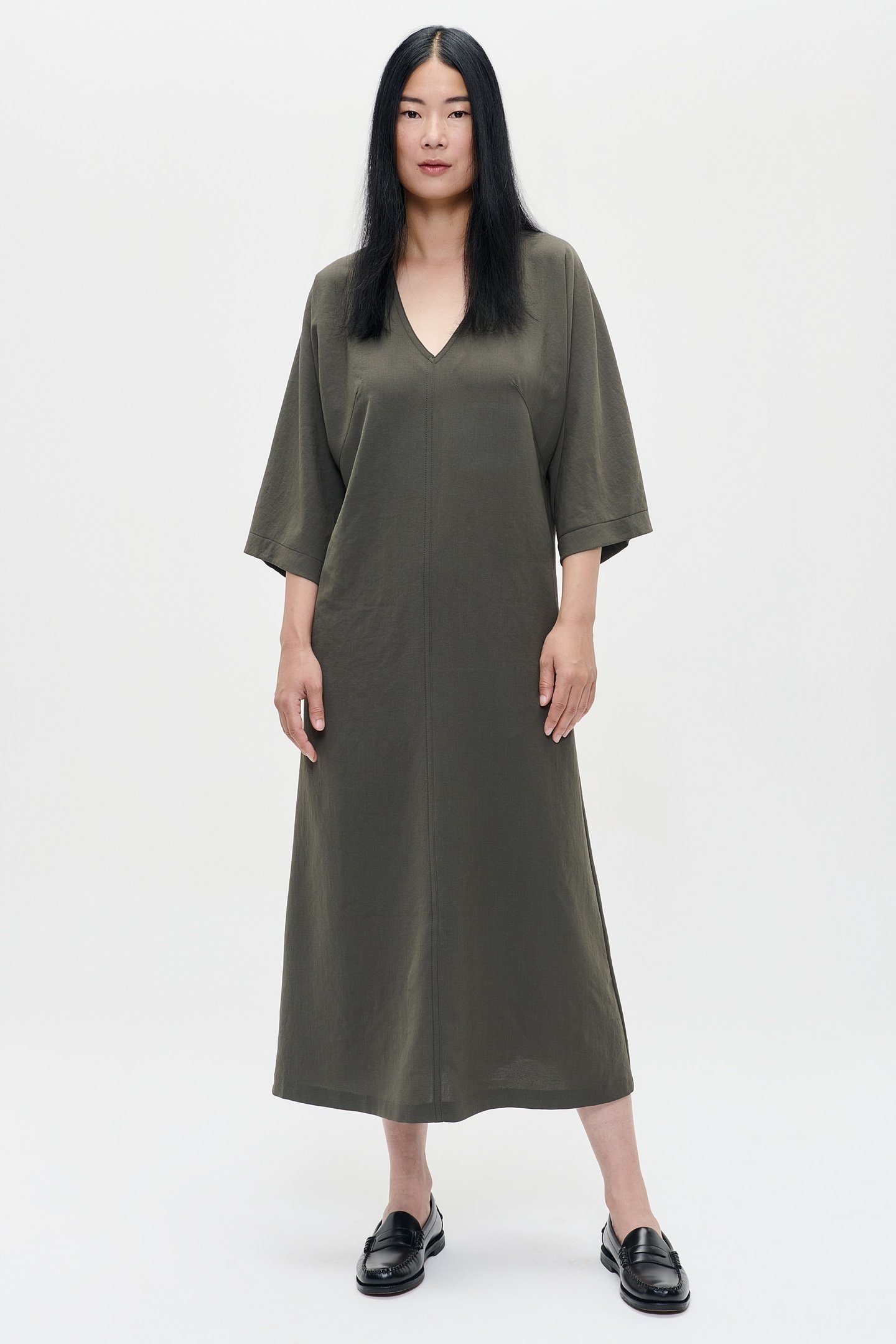 JAPANESE CREPE V-NECK DRESS GREEN KELP 3