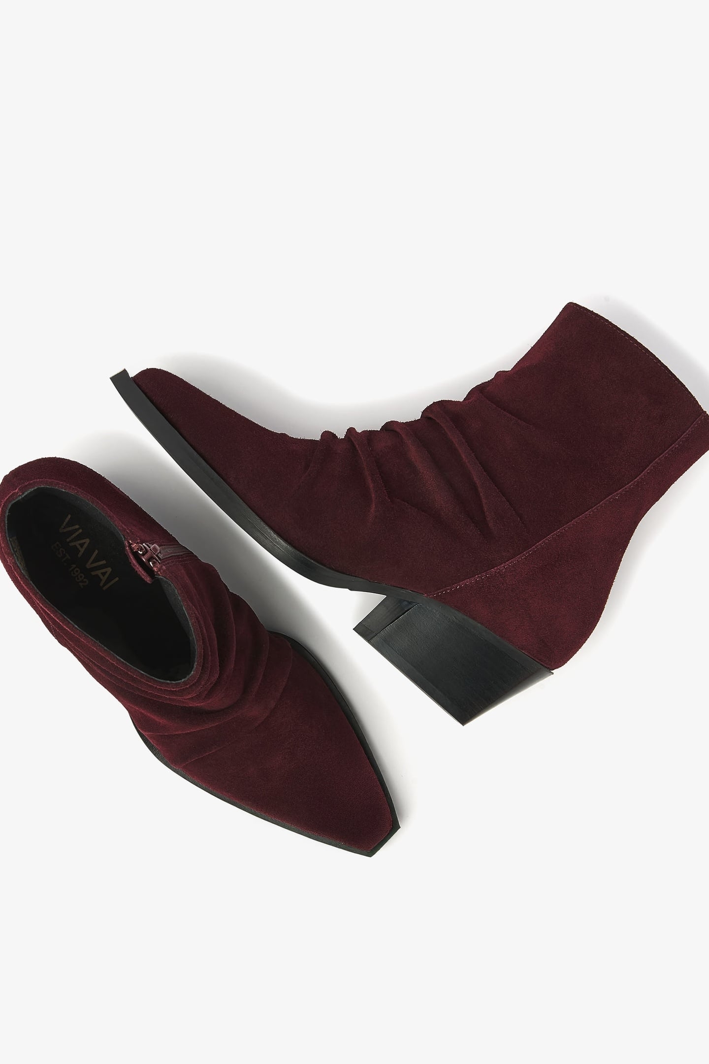 DO BERKLEY VELVET 4