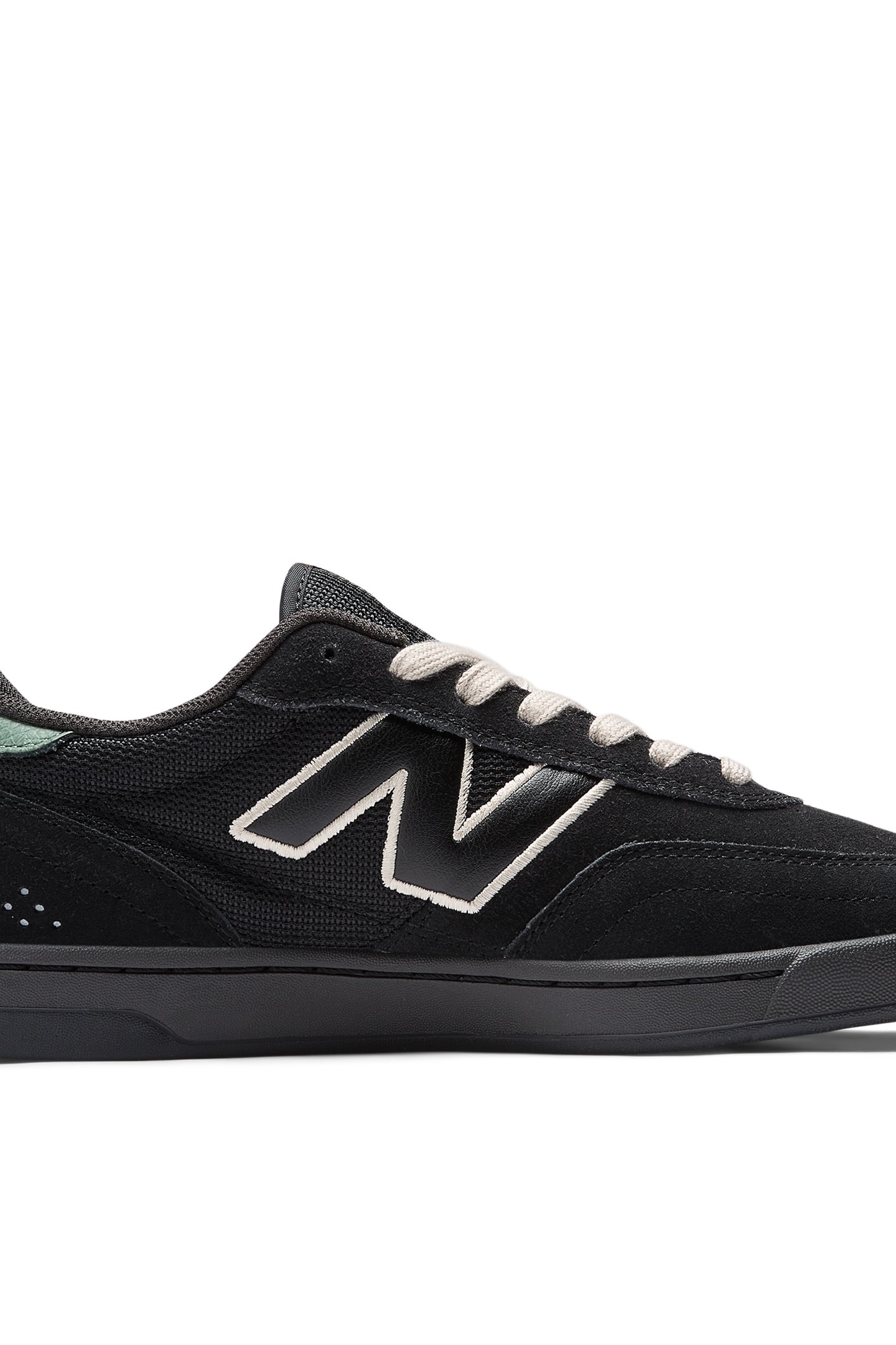 NUMERIC 440 V2 BLACK 2