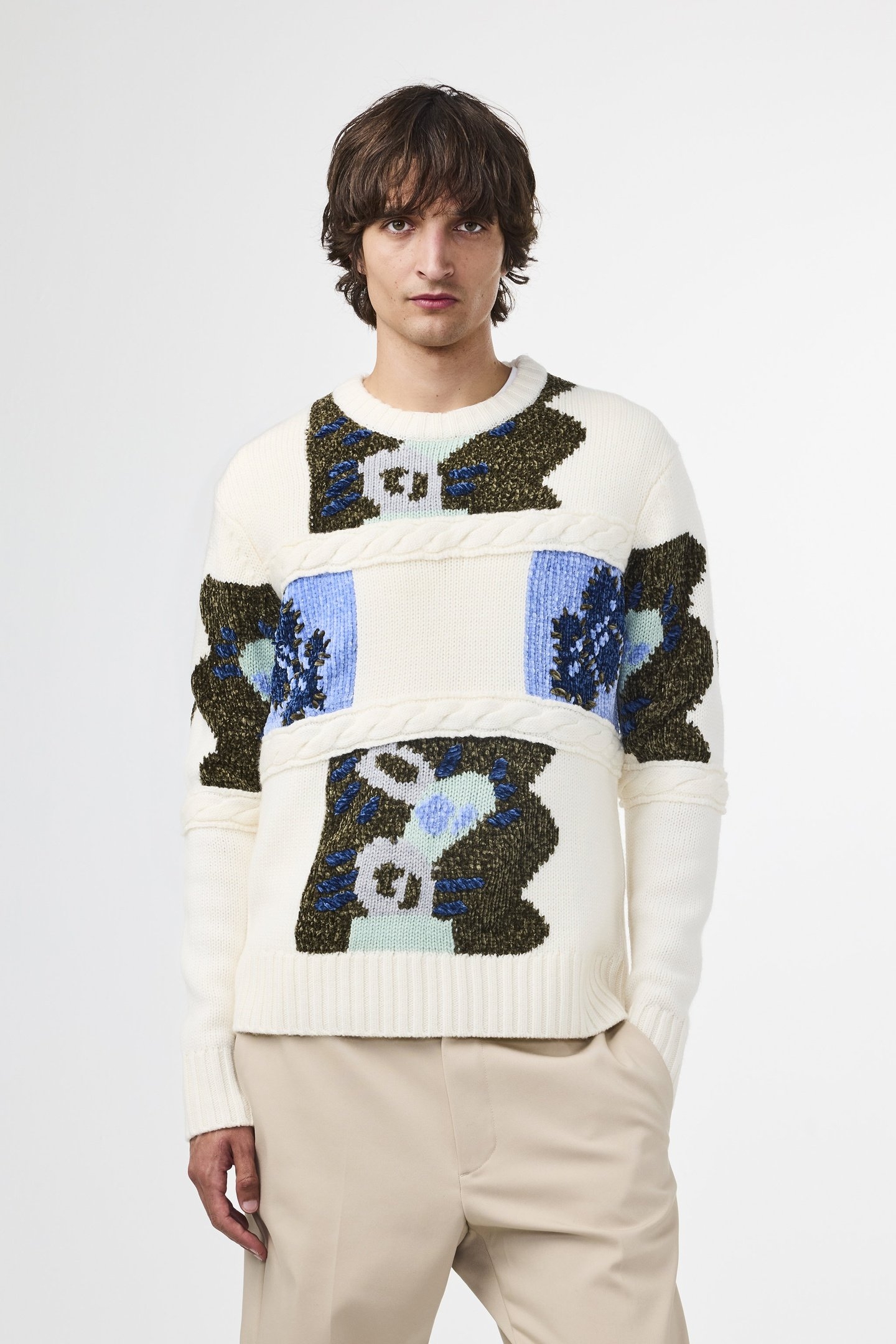 BRADY 6681 ECRU MULTI 3