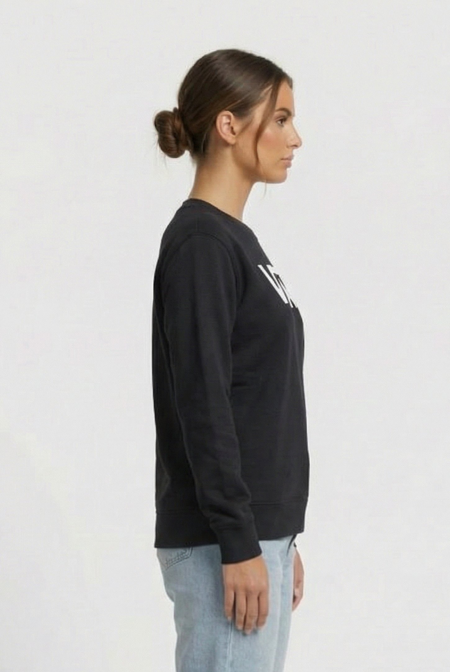 DROP V LOGO BFF CREW-B BLACK/WHITE 3