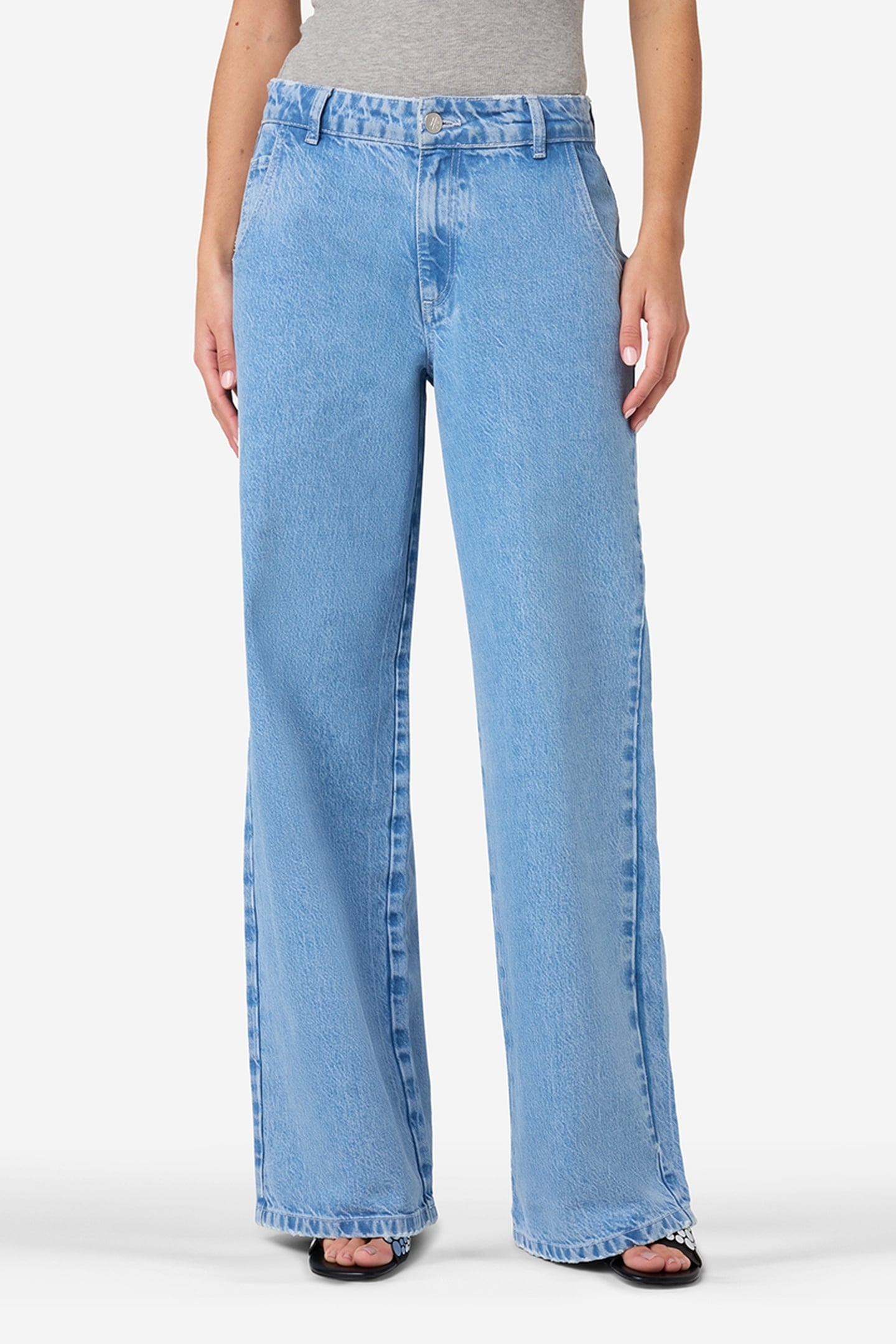 HAILEY LIGHT DENIM 2