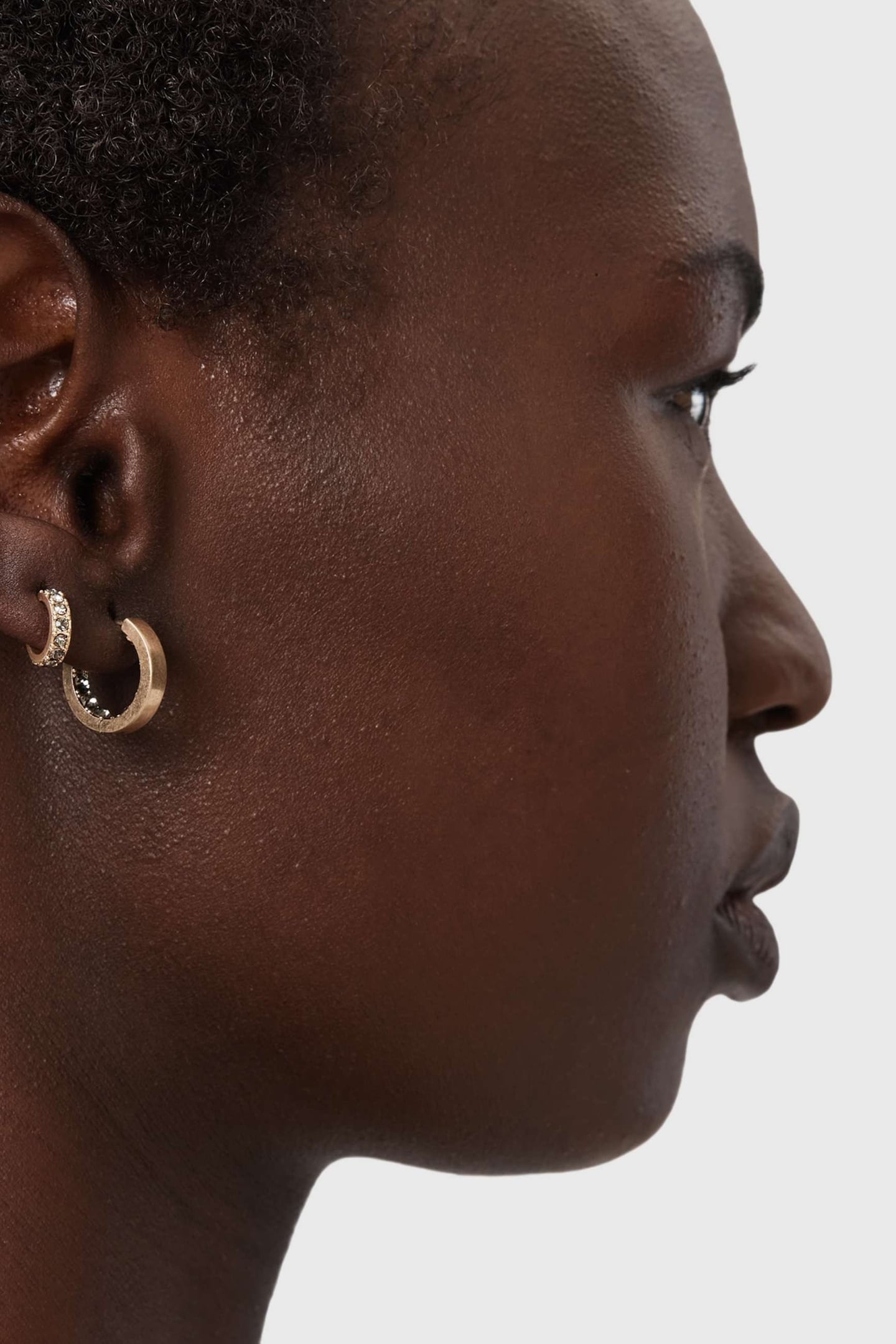 KIRSTY HUGGIE SET WARM BRASS 6