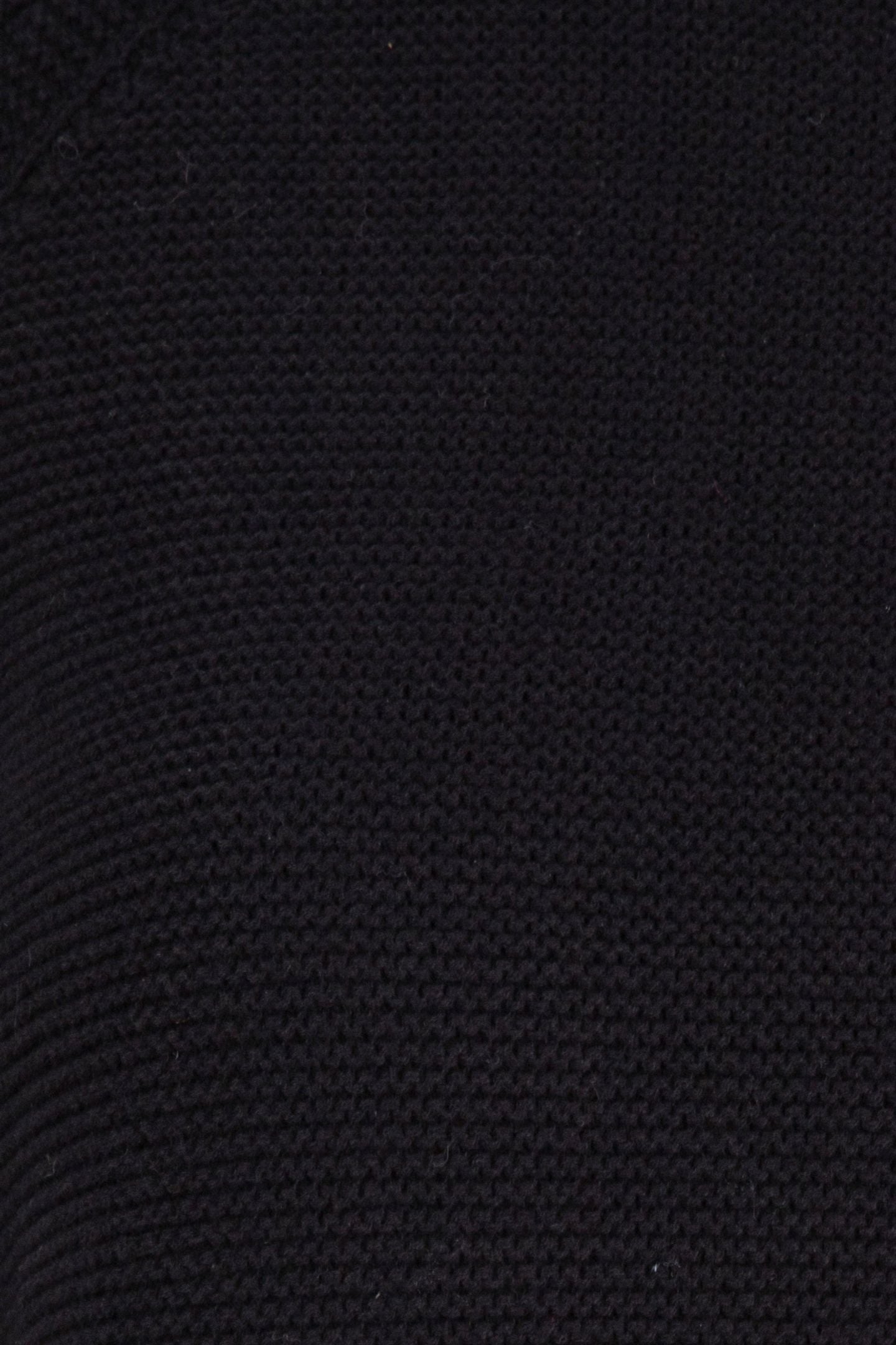 LILY MOZART SHORT SLEEVE BLACKOUT 5