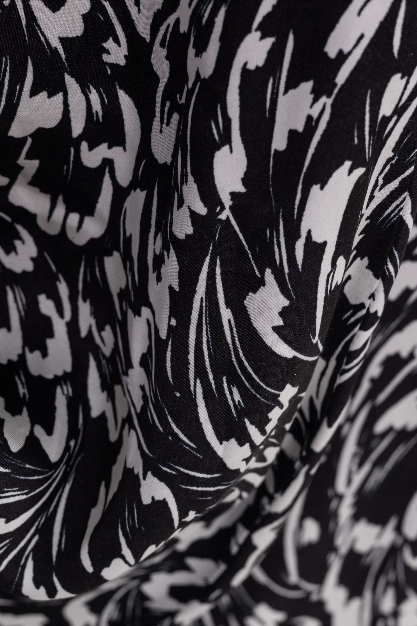 LENZING™ ECOVERO™ MINIMAL FLOWER BOW DRESS 7