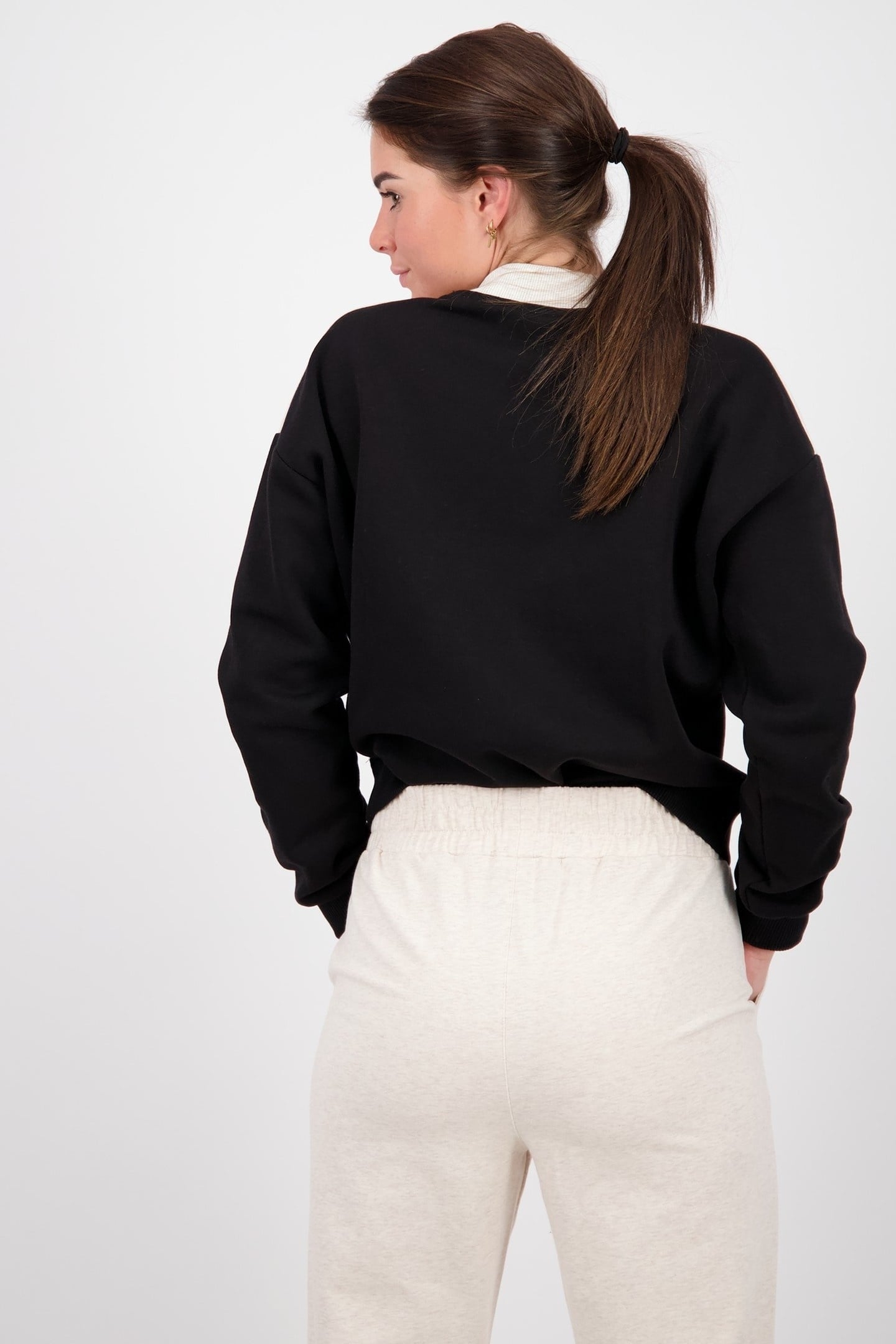 NADIA LONG SLEEVE DEEP BLACK 5