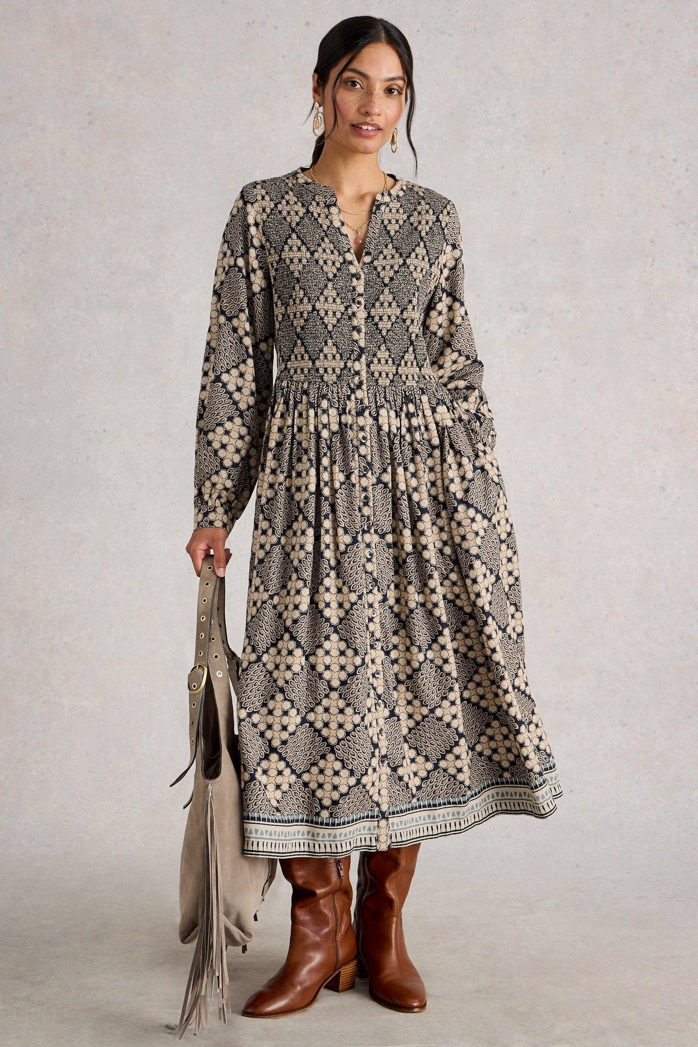 HATTIE SHIRRED DRESS NAVY PRINT 1