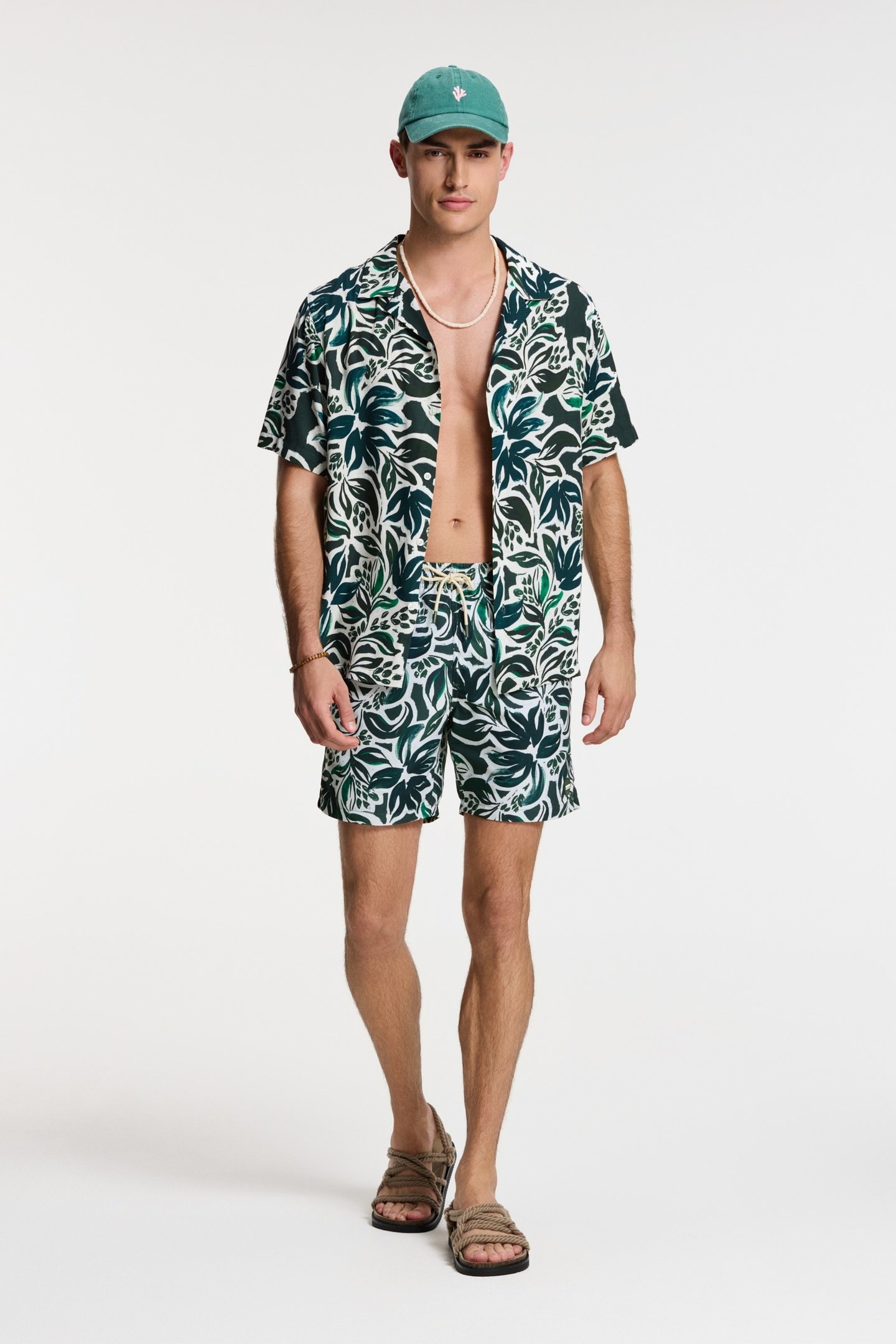 VIC SHORT SLEEVE SHIRT FLORAL LEAFS GREEN FLORAL LEAVES 3