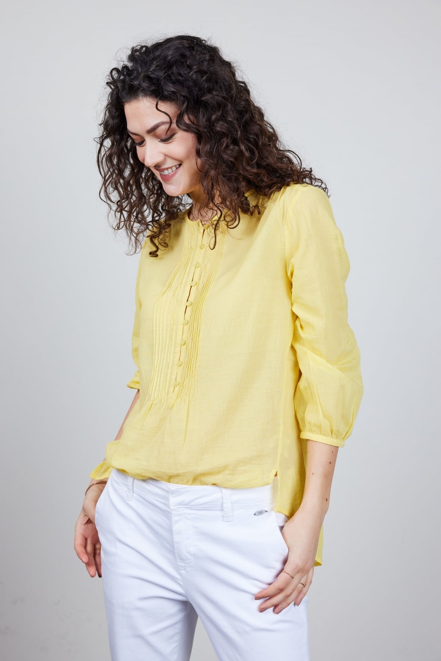 BLOUSE LUCY IN LIGHT YELLOW 2