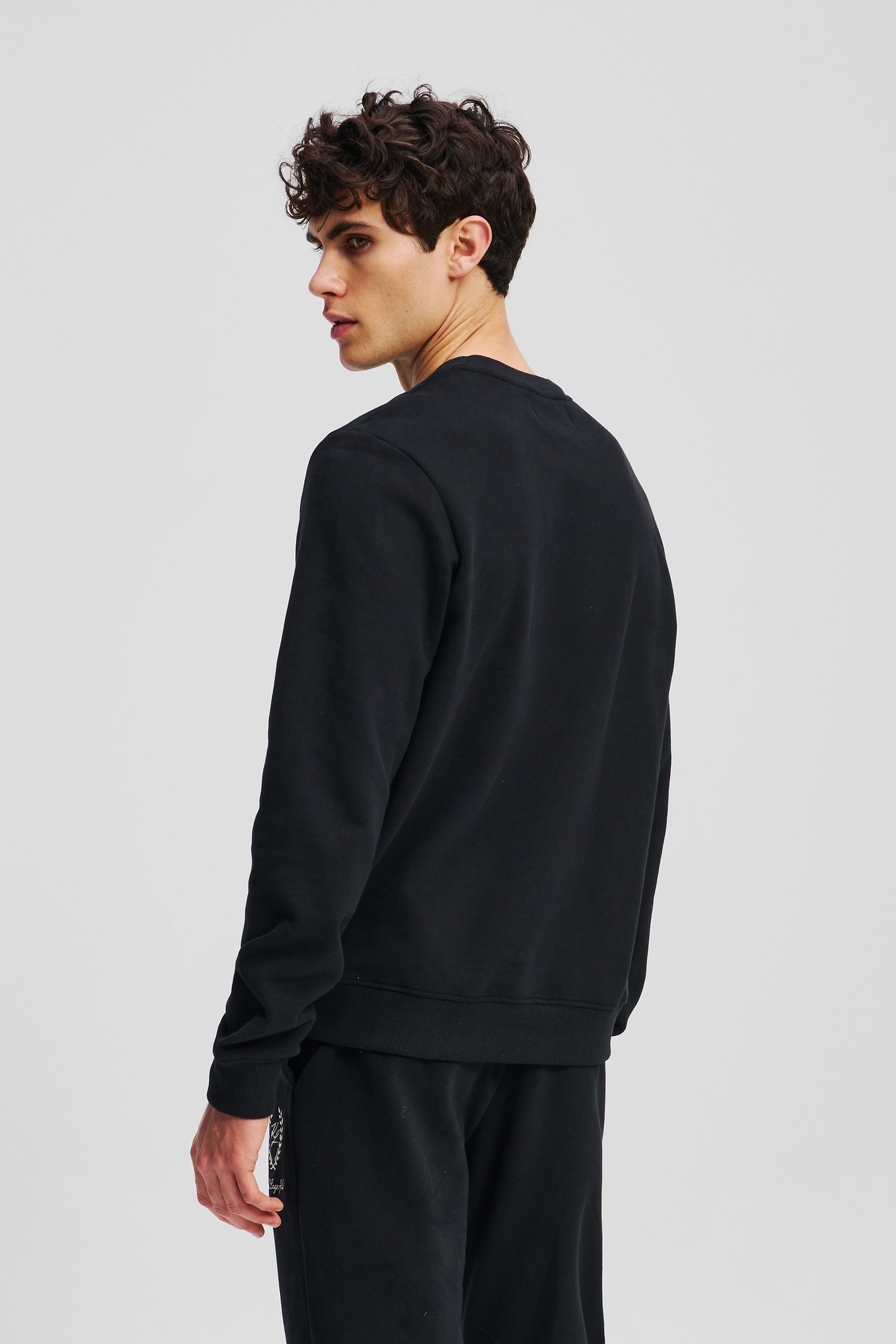 BLACK HOTEL KARL CREST SWEATSHIRT 3