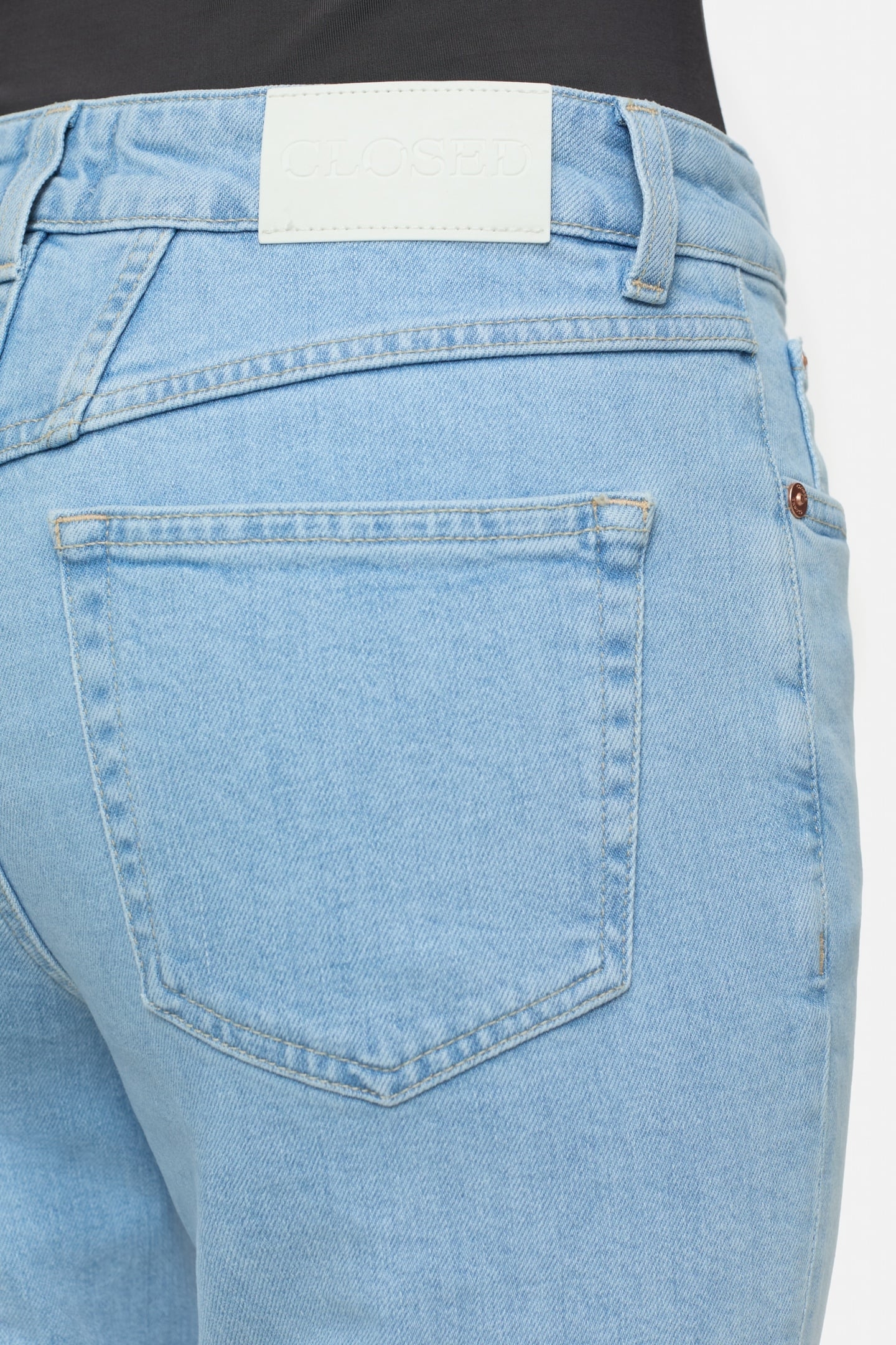 MILO JEANS LIGHT BLUE 6