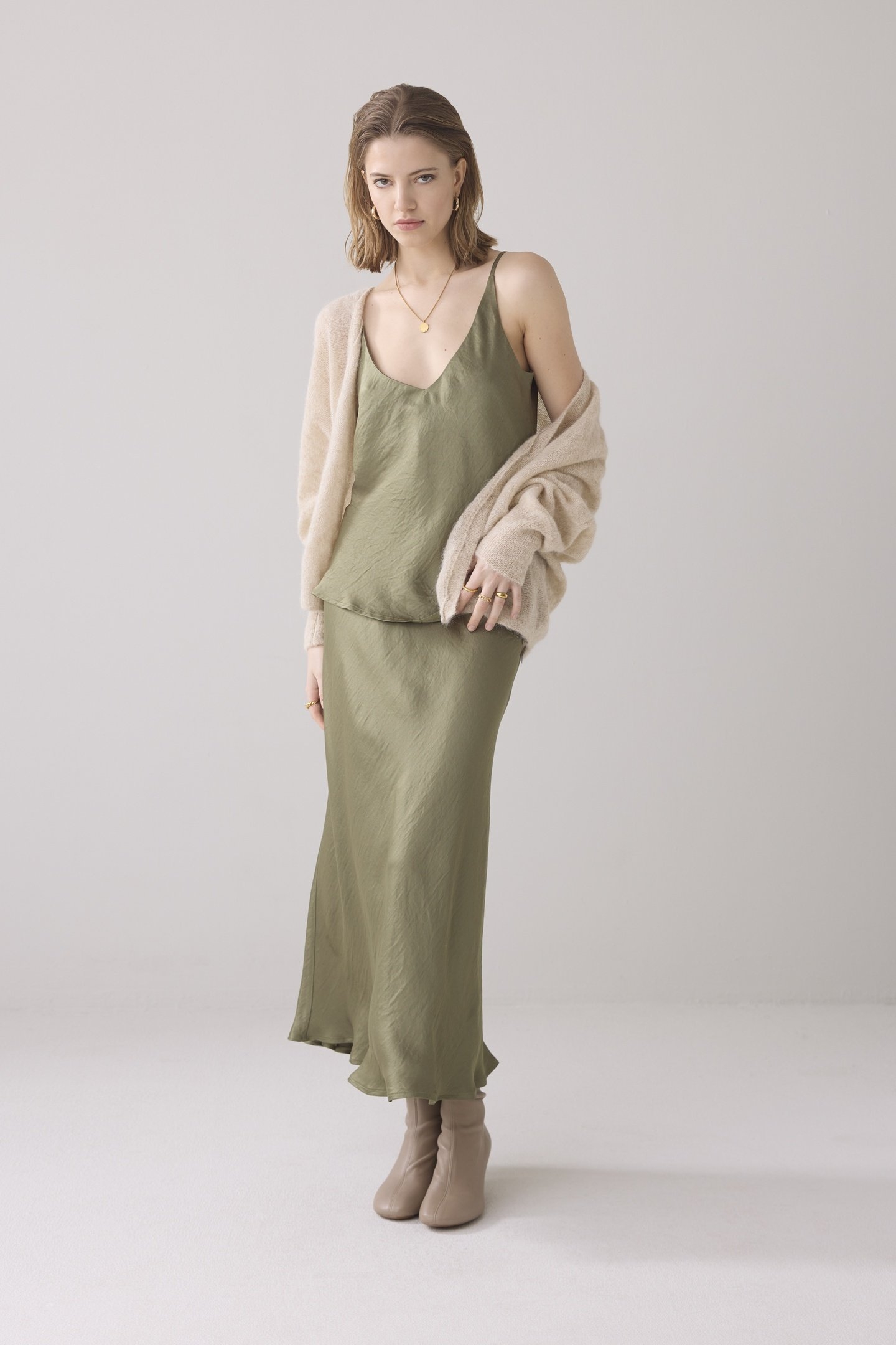 TOP HEAVY SILKY TOUCH COMBAT GREEN 1