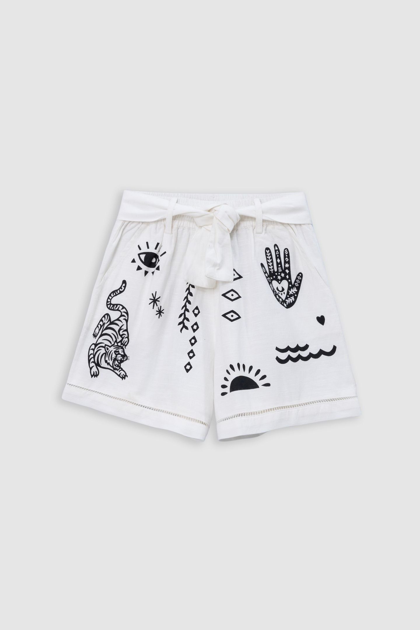 WHITE MAXI PATTERNED SHORTS 1