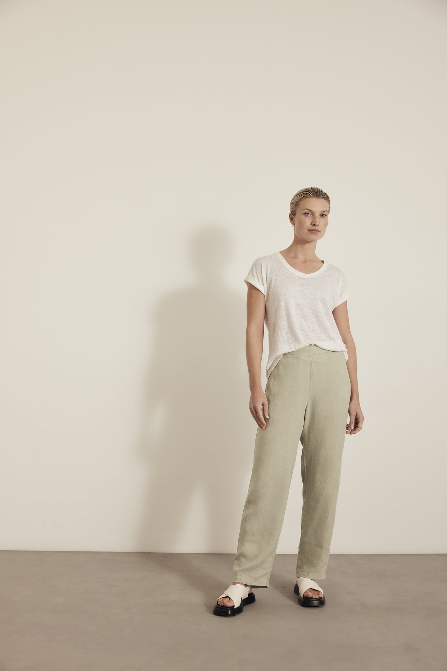 ELIANE T SHIRT WHITE 2