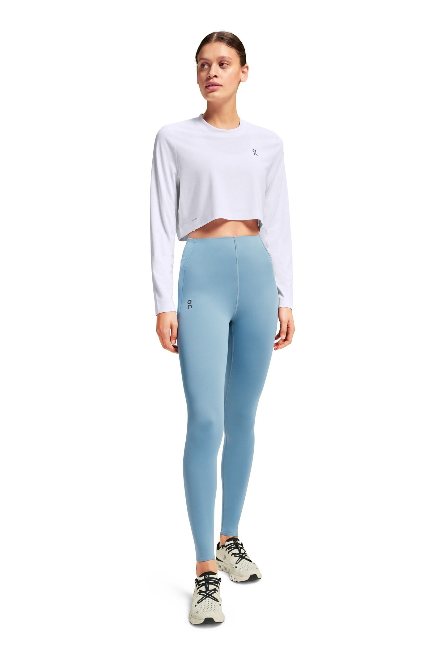 ACTIVE LONG-T CROP GRAPH 1 W WHITE 2