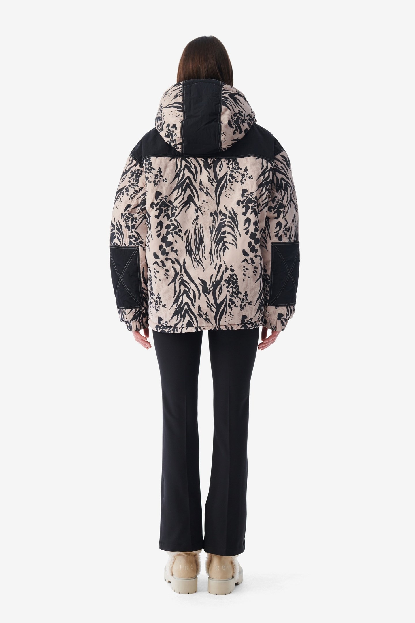 IQUCW23703 OUTERWEAR IVORY 3