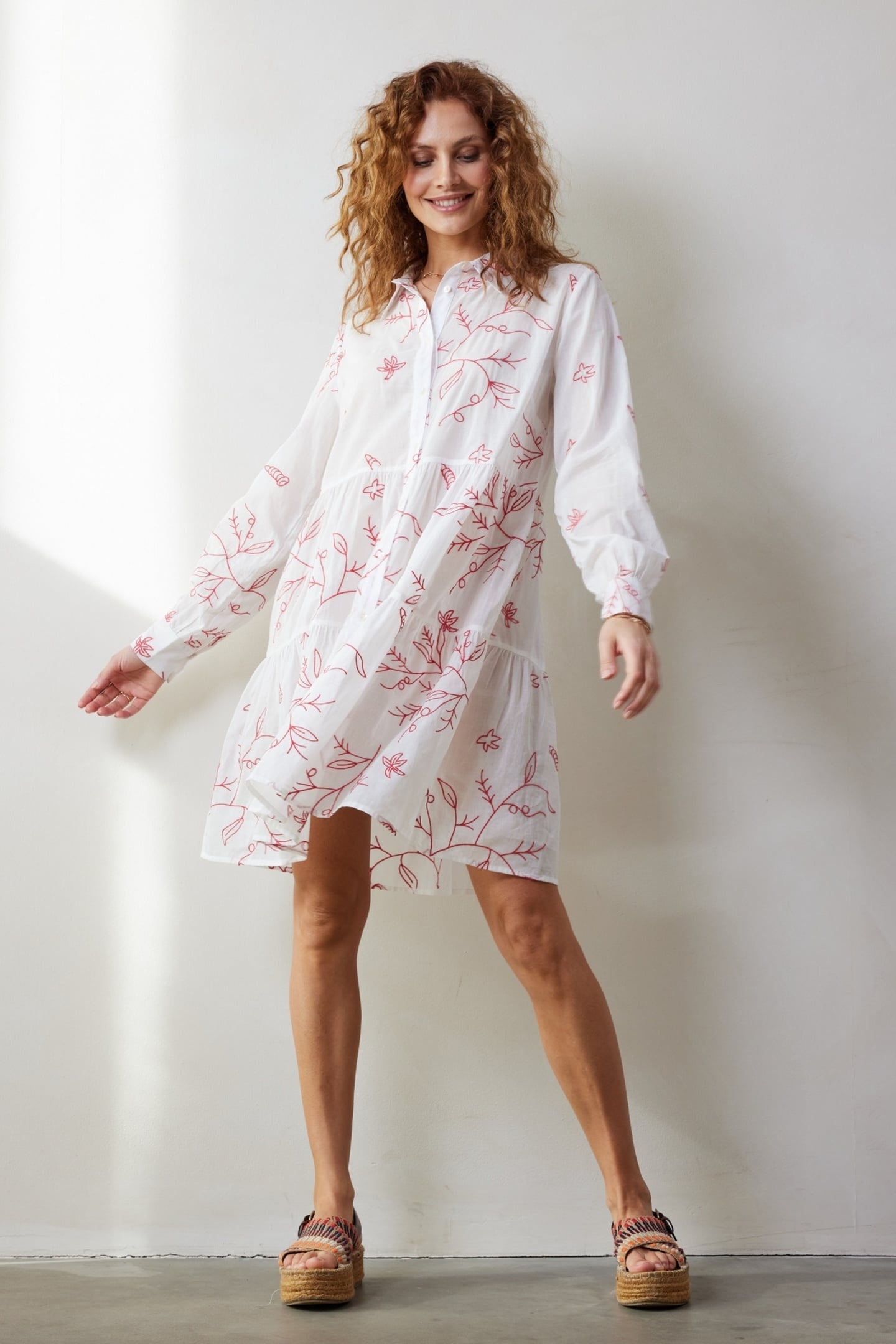 DRESS TERRA IN OFFWHITE WITH CORAL EMBROIDERY 1