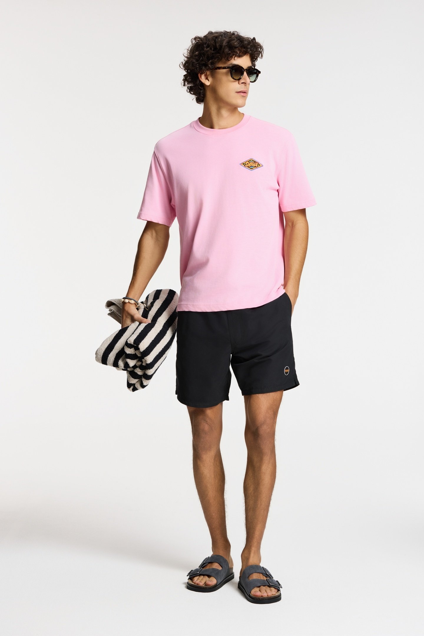 FINN RELAXED T-SHIRT SHIWI BADGE PINK CHALK 4