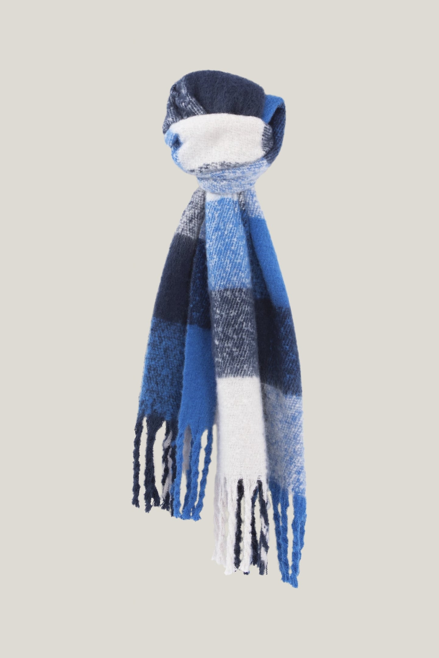 ALEXIA - SAPPHIRE BLUE FRINGED MAXI SCARF WITH CHECK PATTERN 3