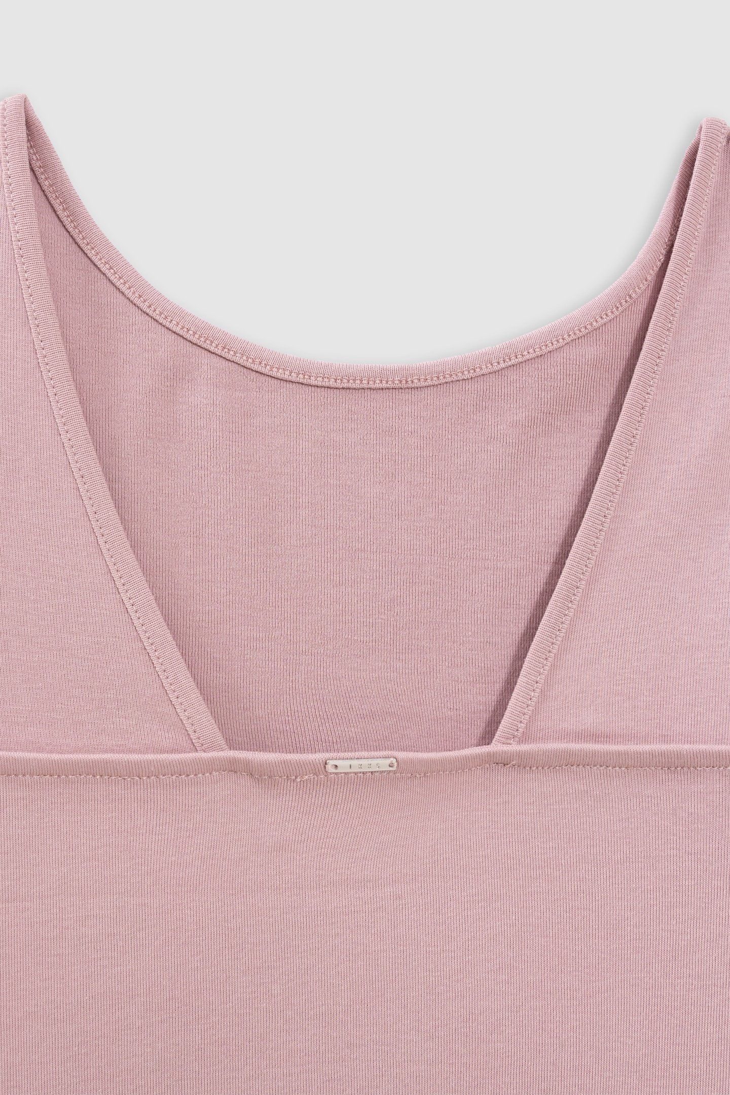 PINK LOW-CUT BACK T-SHIRT 5