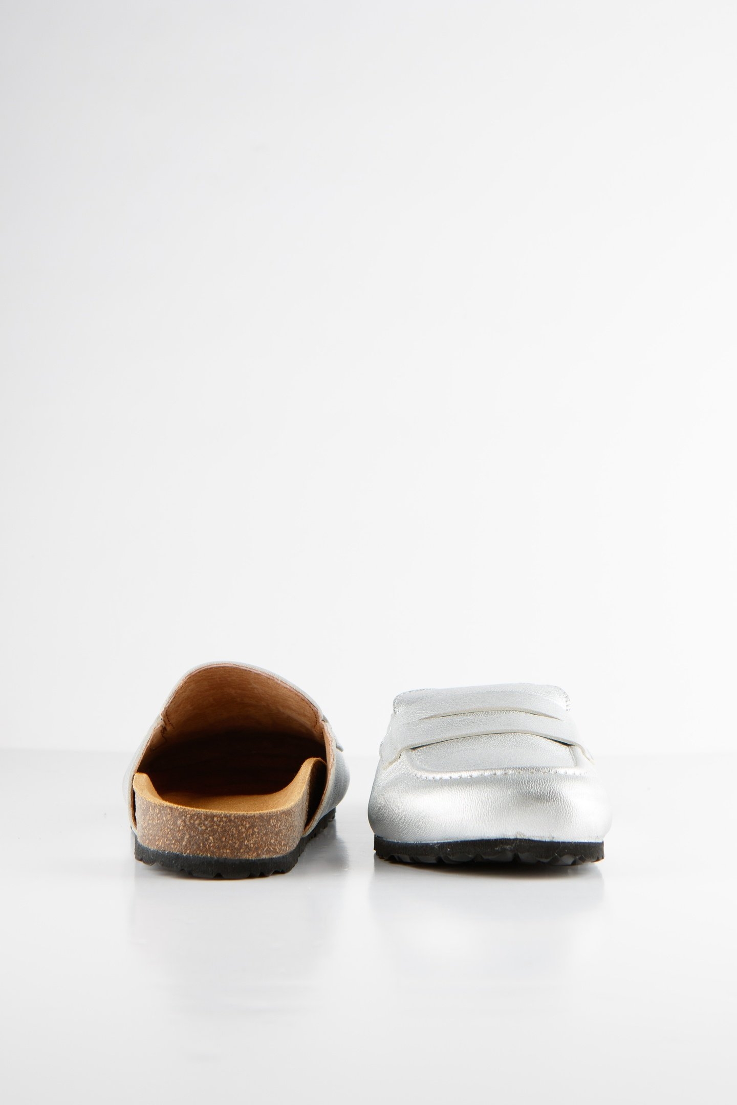 SANTA SLIPPER SILVER 2