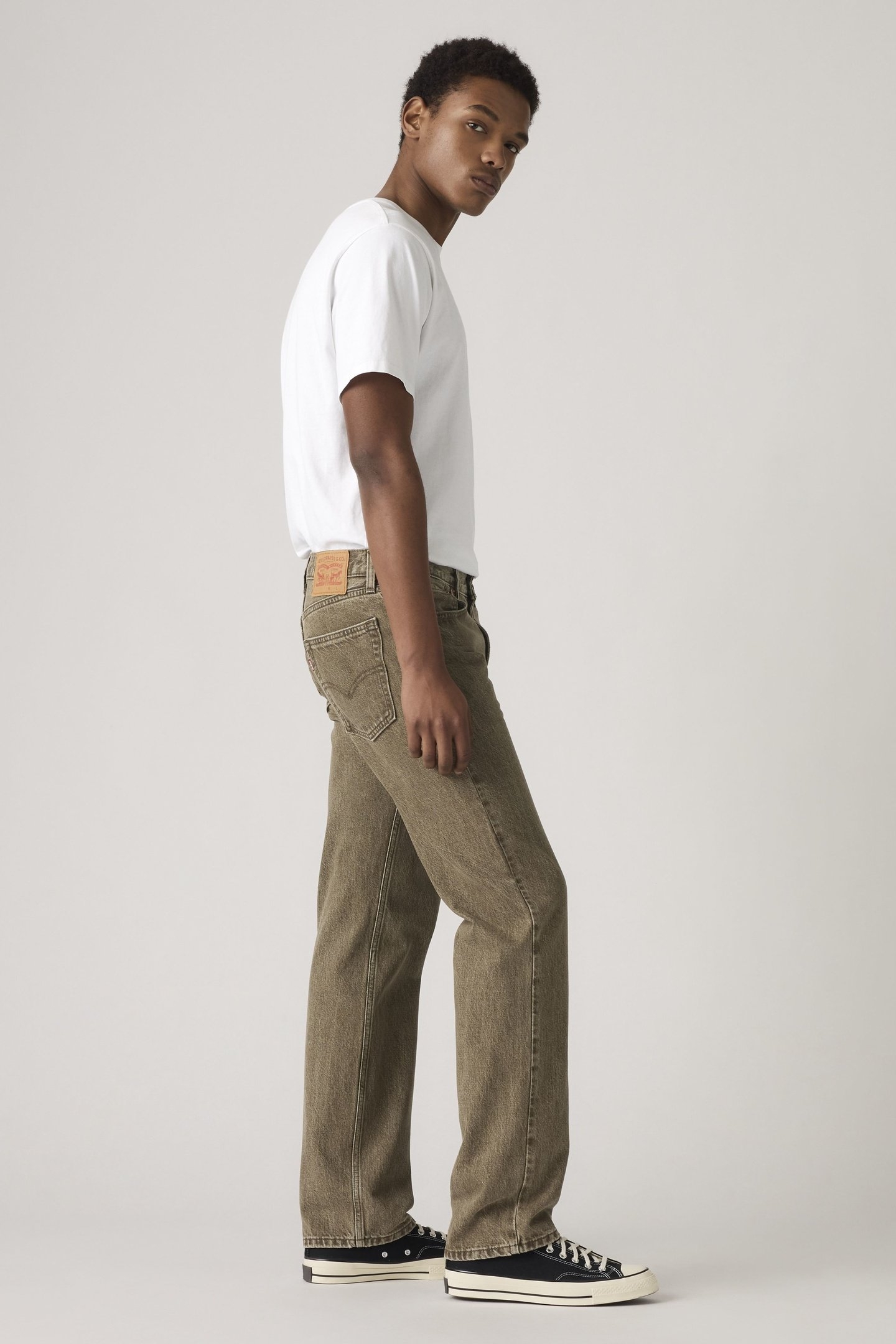 555 RELAXED STRAIGHT BEECH TREE 5