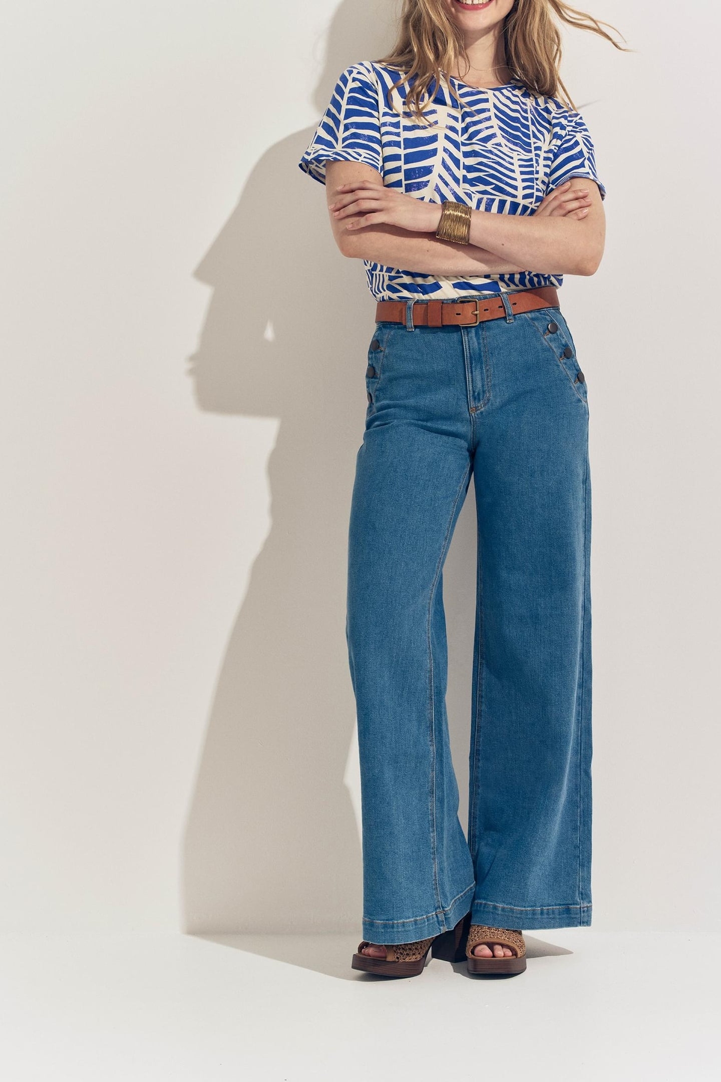 ECRU JACQUARD T-SHIRT WITH FOAM PATTERN 3