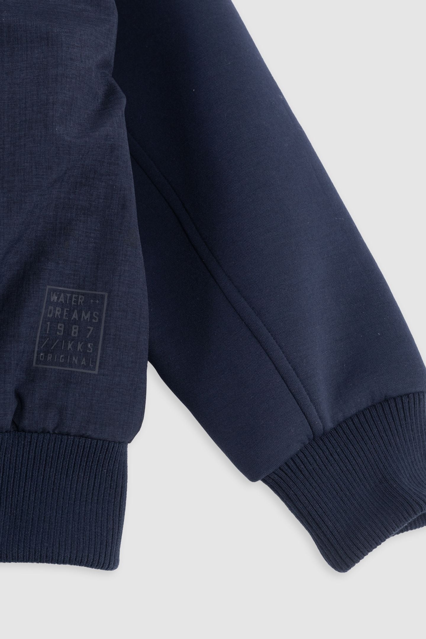 NAVY TWO-MATERIAL HOODED BOMBER 7