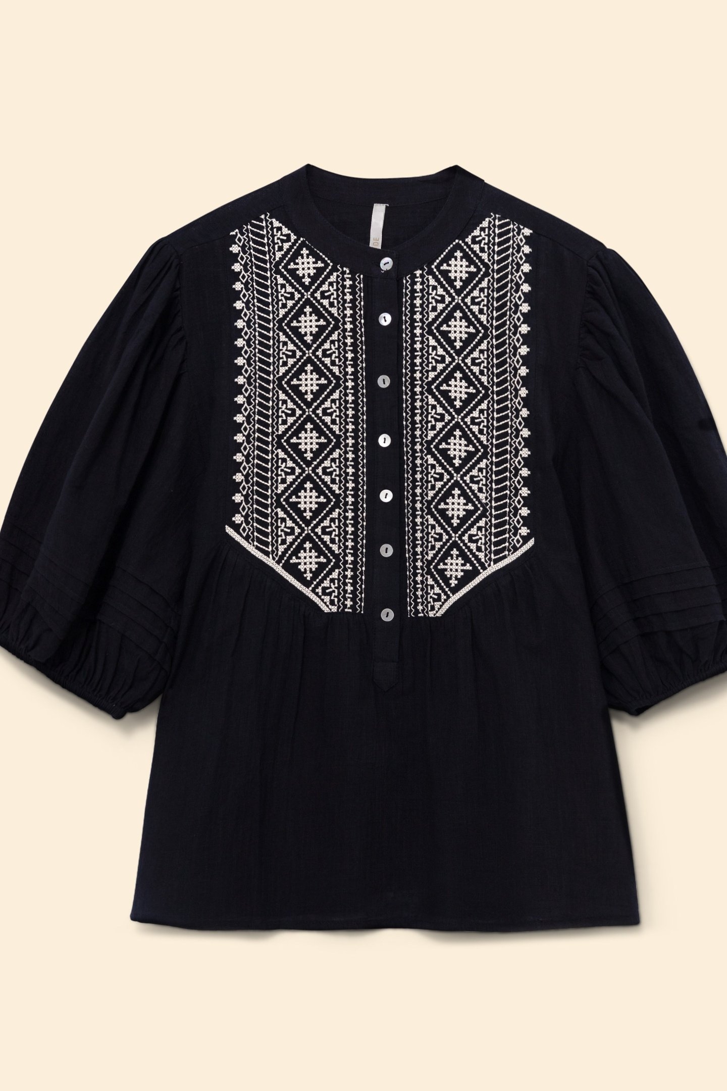 BLACK EMBROIDERED BIB BLOUSE BLACK 4