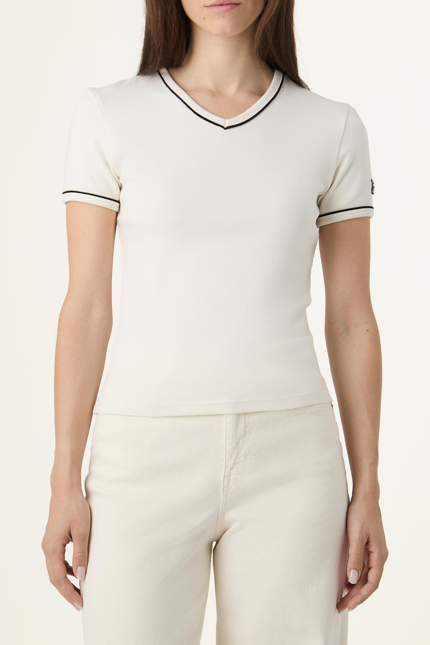 PORTELLO SLIM V-NECK T-SHIRT EGRET 1