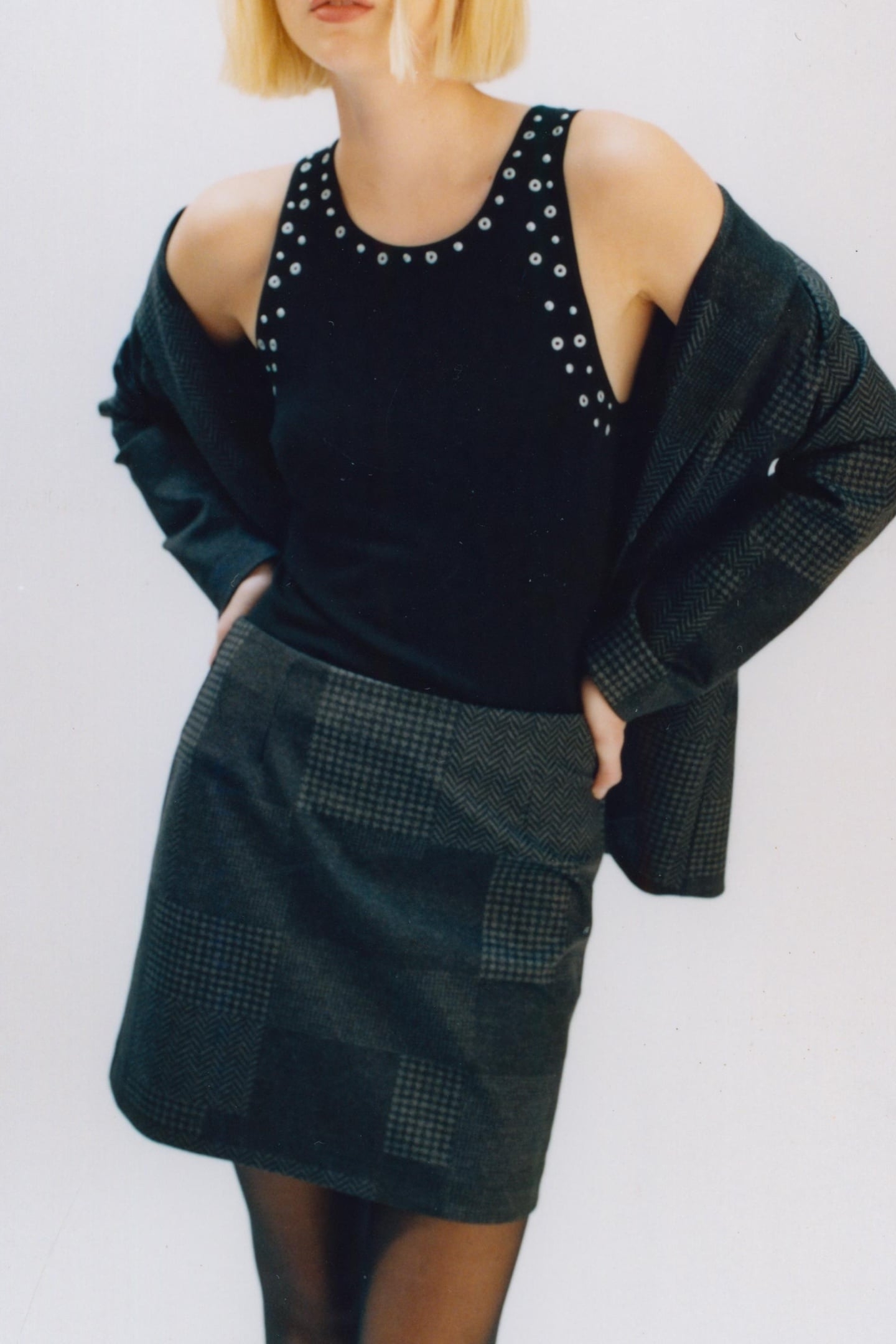 PATCHWORK EFFECT MILANO GREY KNIT SHORT SKIRT 4