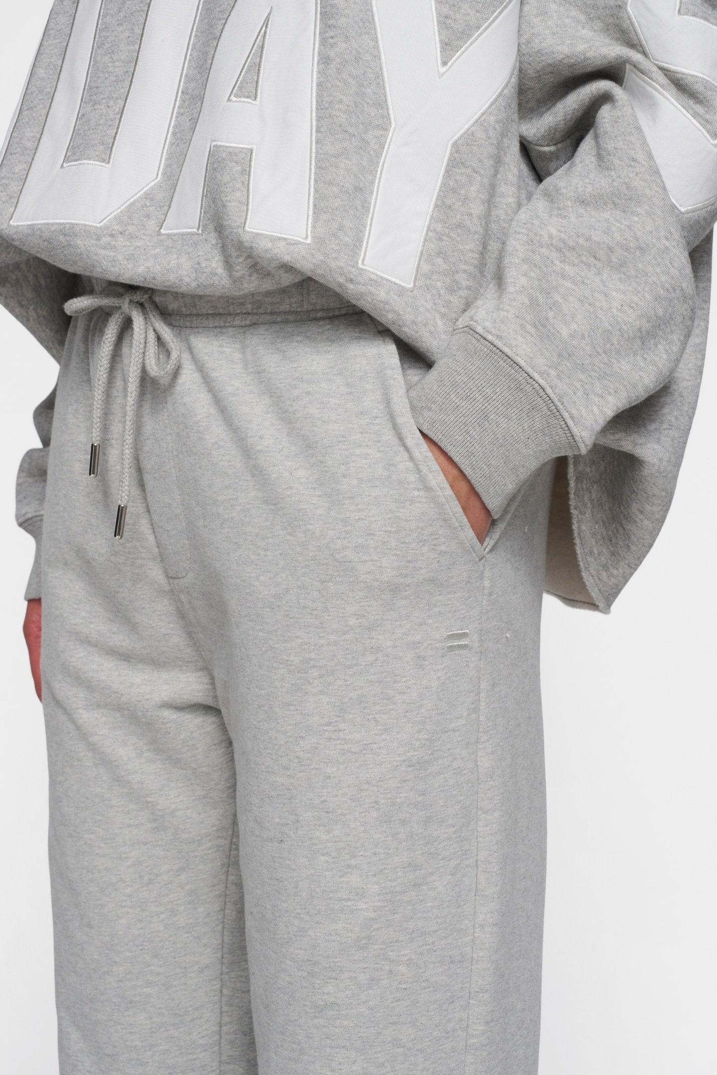 THE STRAIGHT JOGGER LIGHT GREY MELEE 6