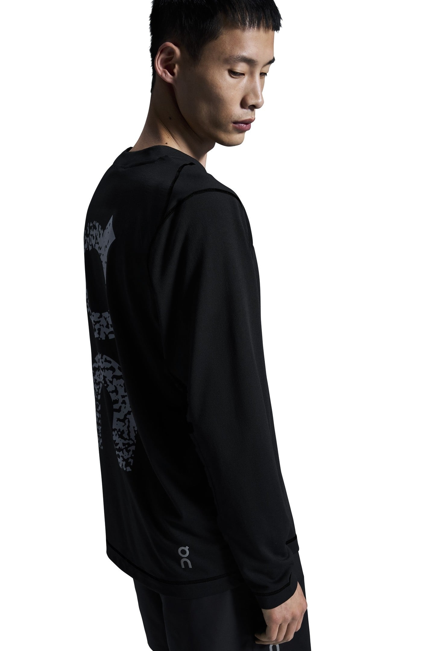 TRAIN LONG-T GRAPHIC 1 M BLACK 3