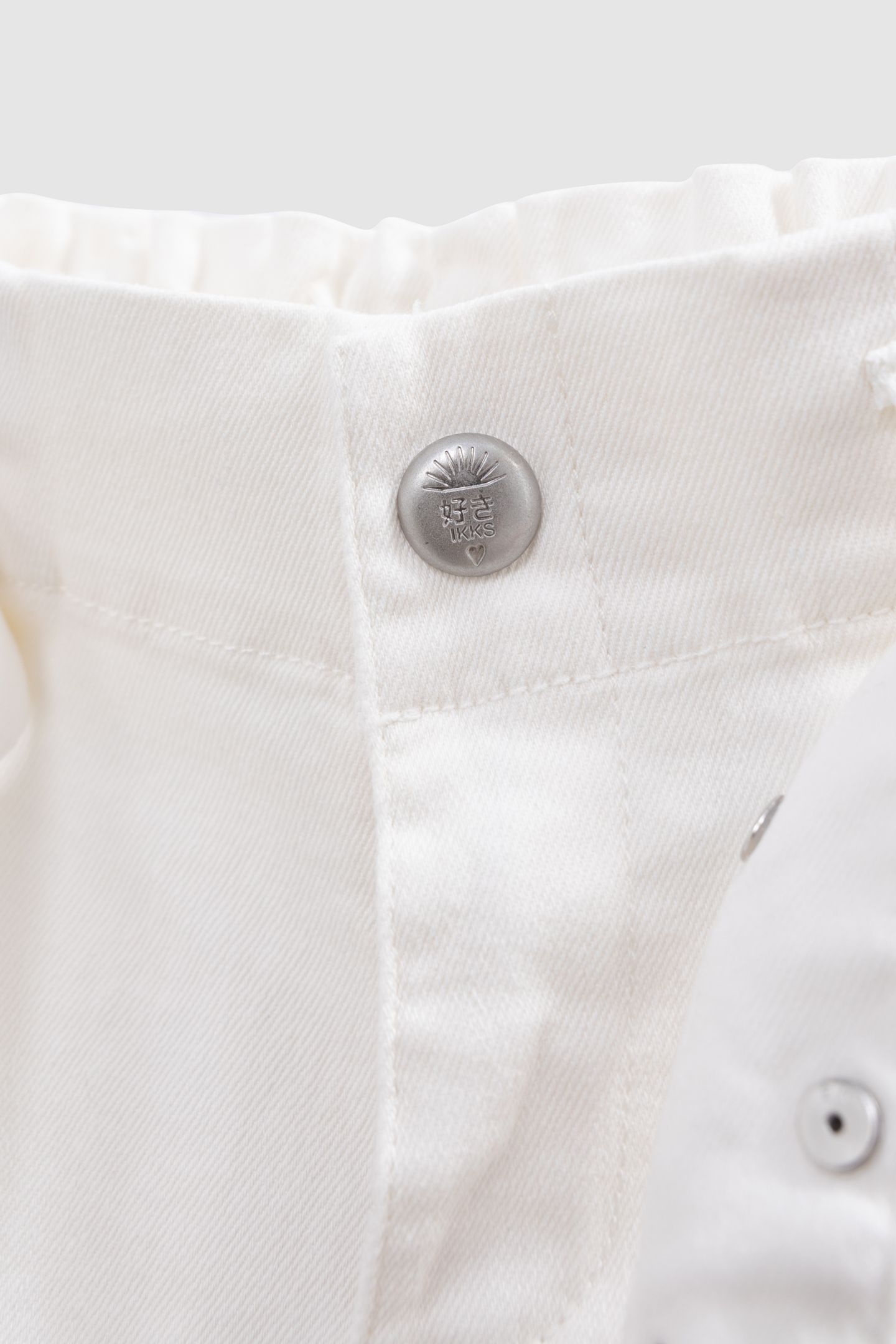 ECRU DENIM SHORTS WITH STUDDED BELT AND EYELETS 6