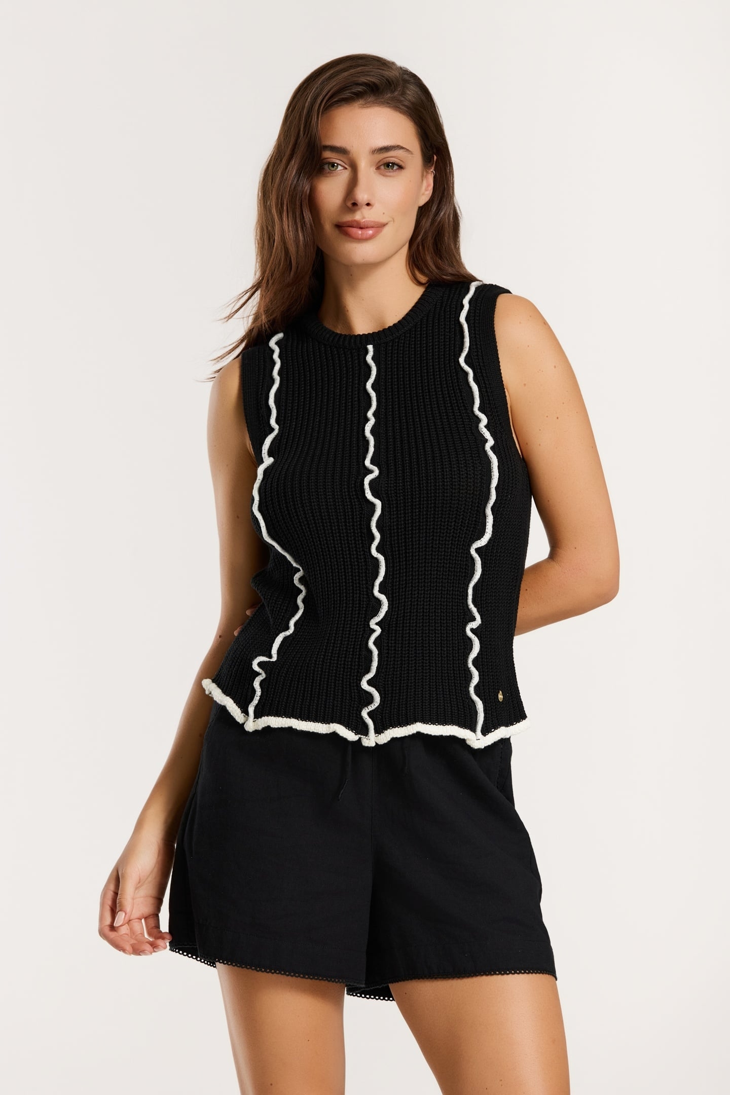 HARLEY SPENCER BLACK 4