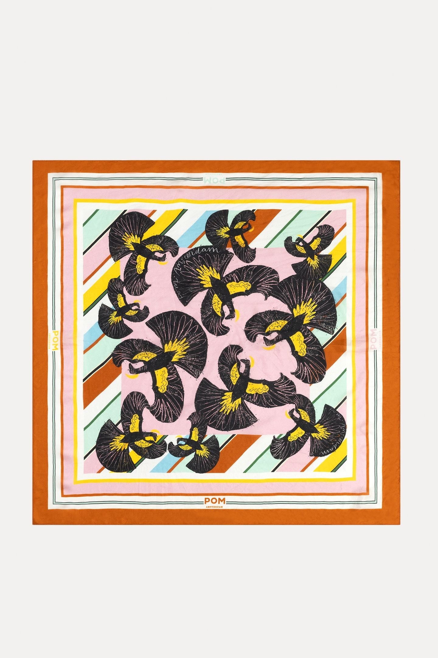 SHAWL - PARADISE BIRDS PETITE PINK 2