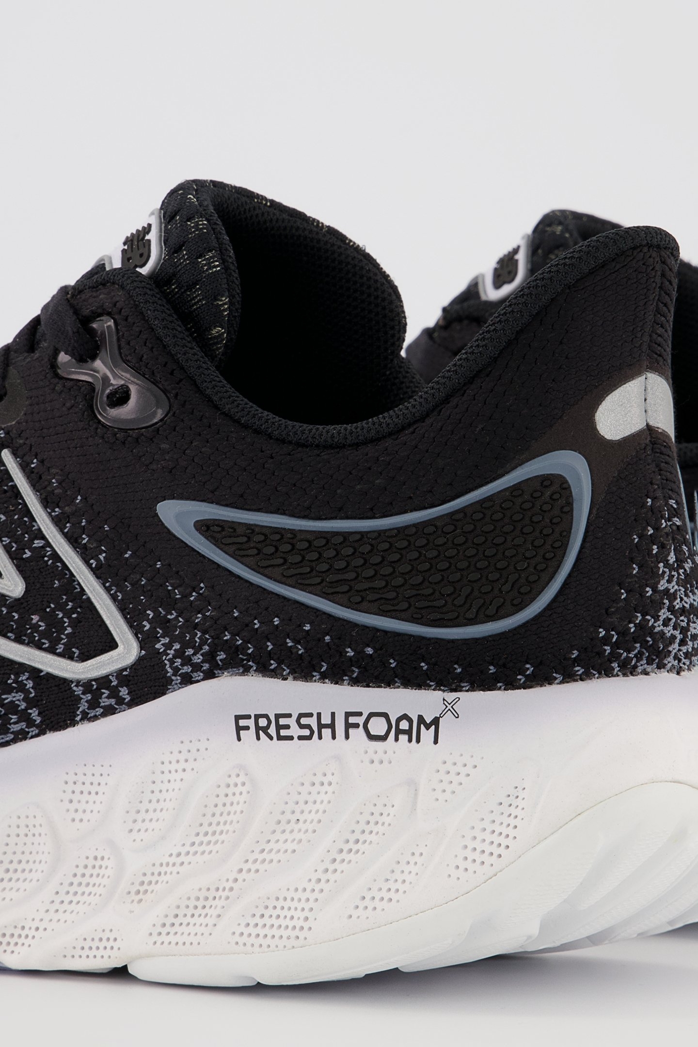 FRESH FOAM X 1080V12 BLACK 7