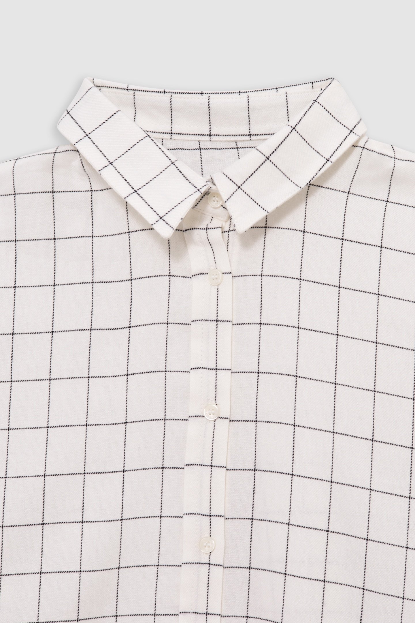 GIRL'S ECRU SHIRT WITH BLACK CHECK PATTERN 3