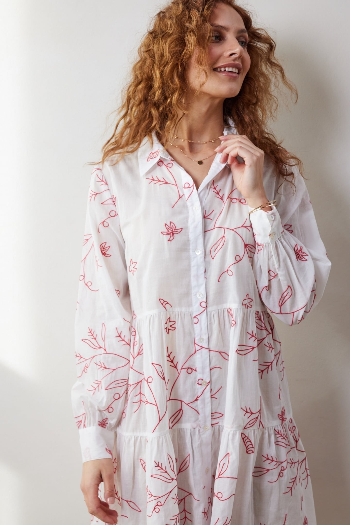 DRESS TERRA IN OFFWHITE WITH CORAL EMBROIDERY 2