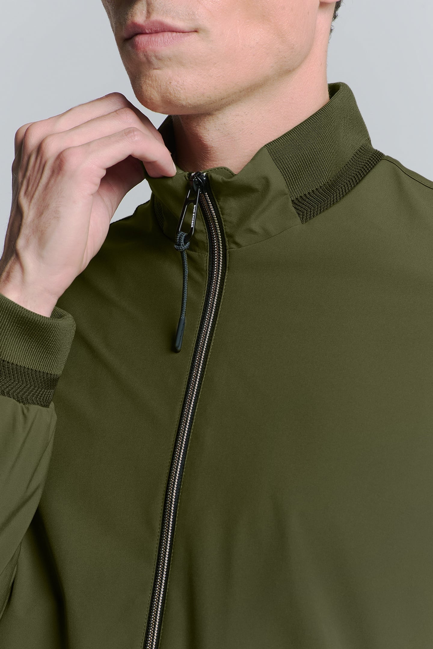 JACKET SHORT FIT CLEAN SOFT DARK MOSS 6