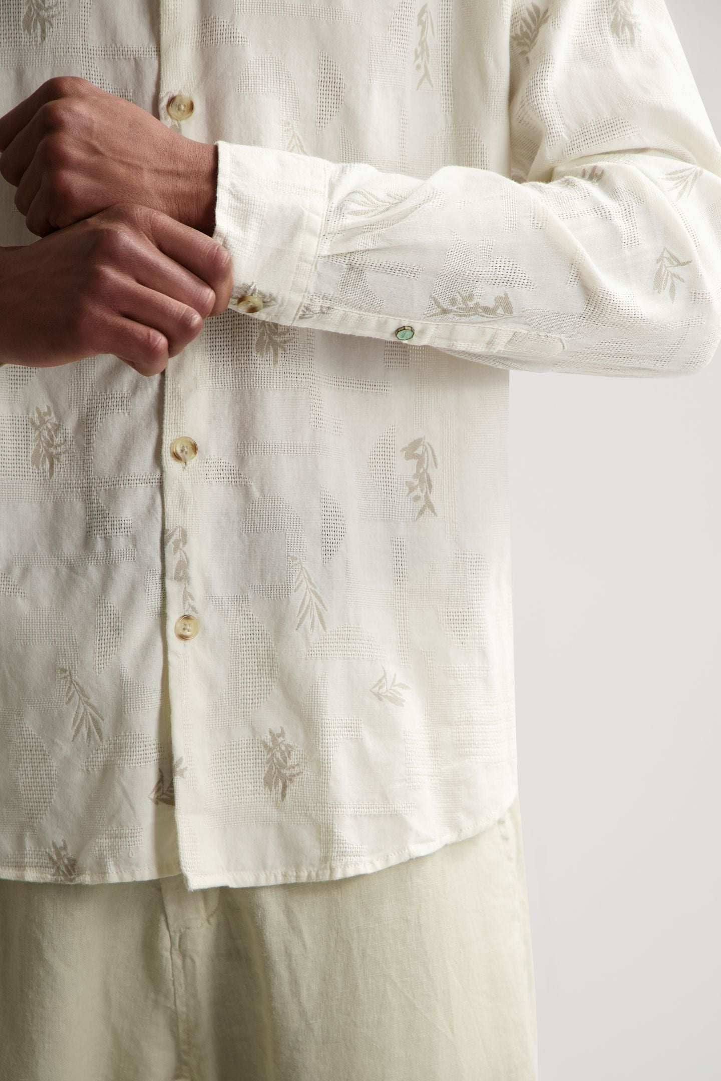 DS_THOMAS SHIRT OFFWHITE 5